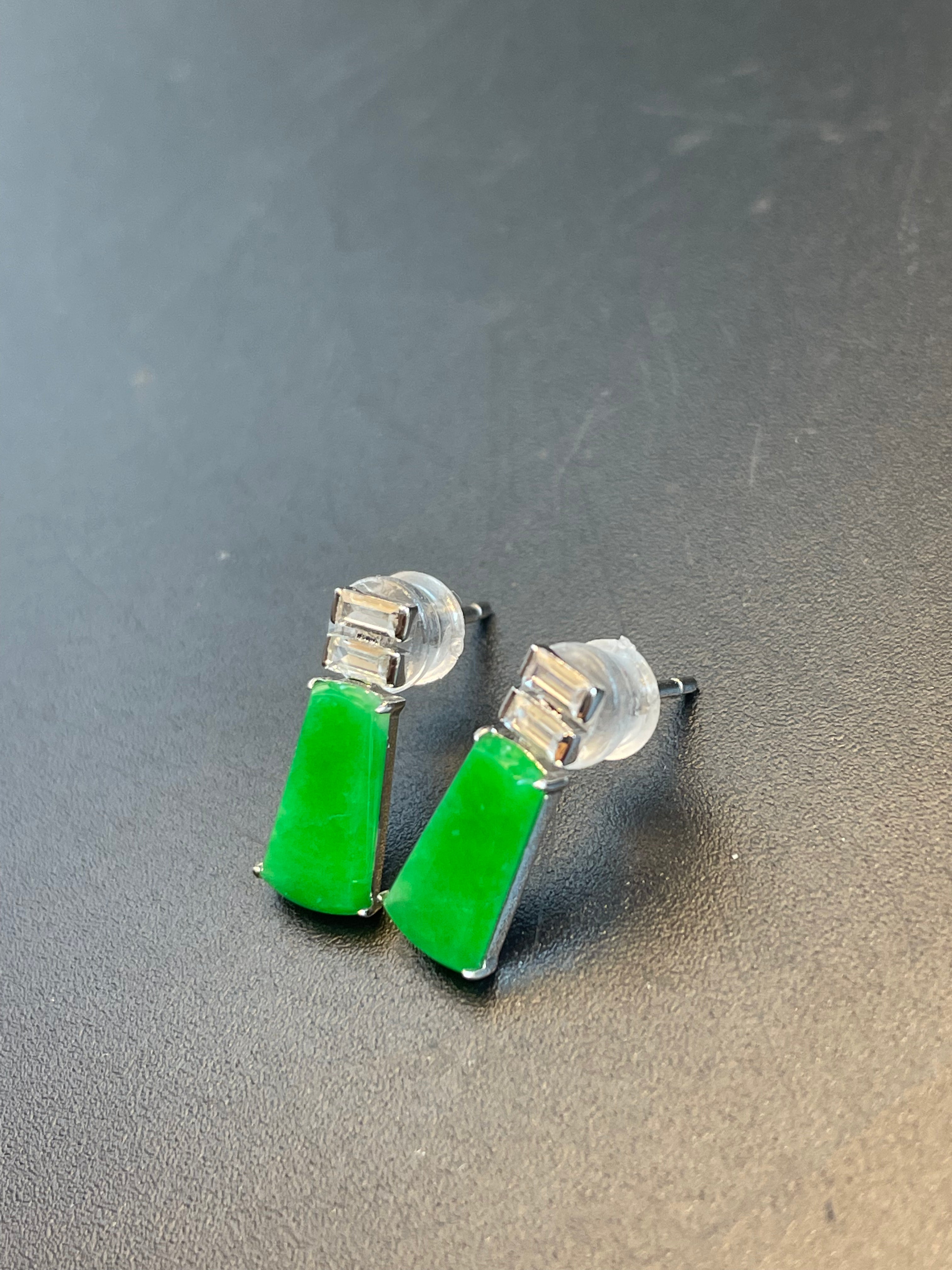 緬甸天然翡翠陽綠無事牌吊墜耳環一對