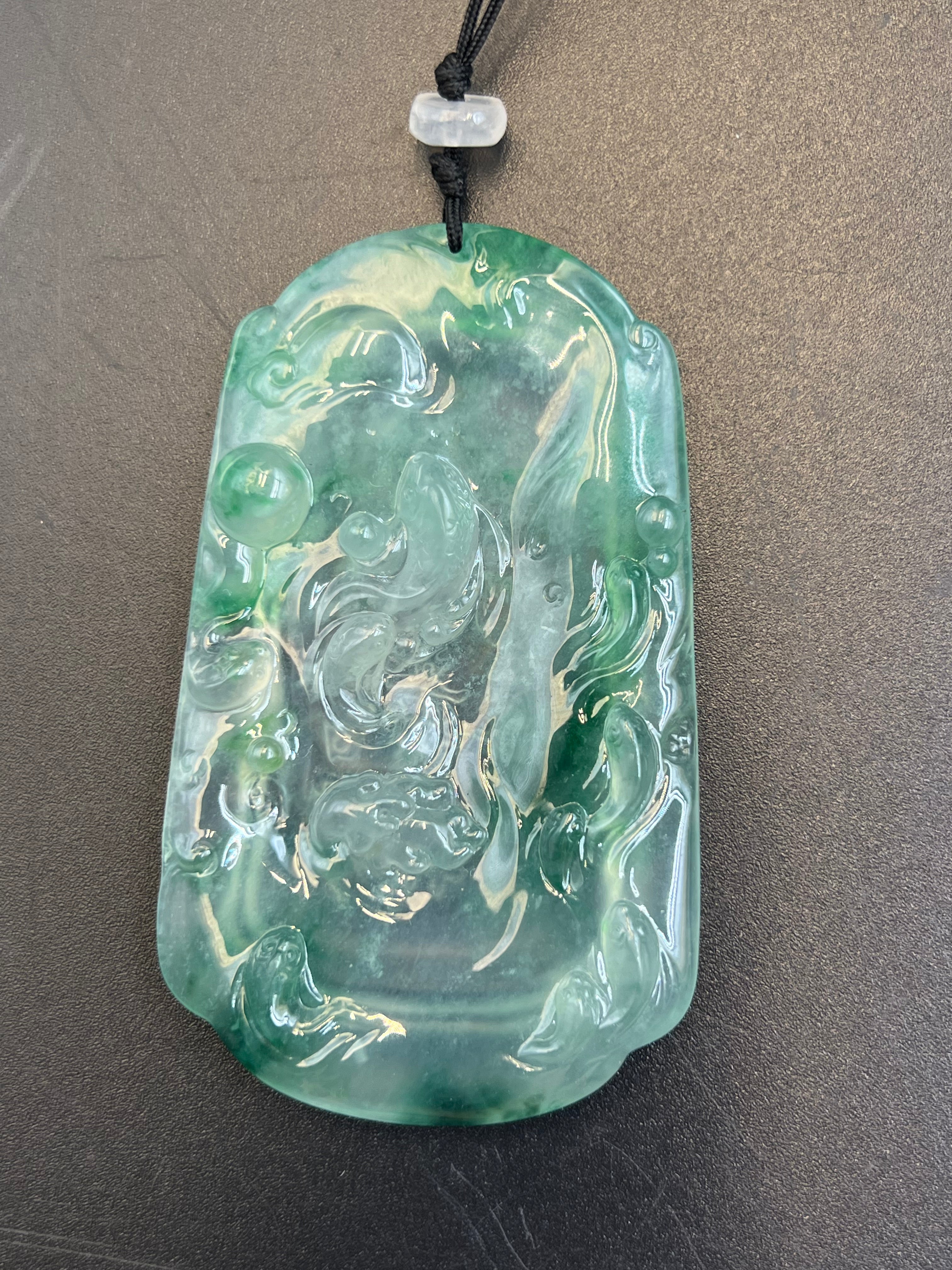 緬甸天然翡翠秋江魚渡吊墜