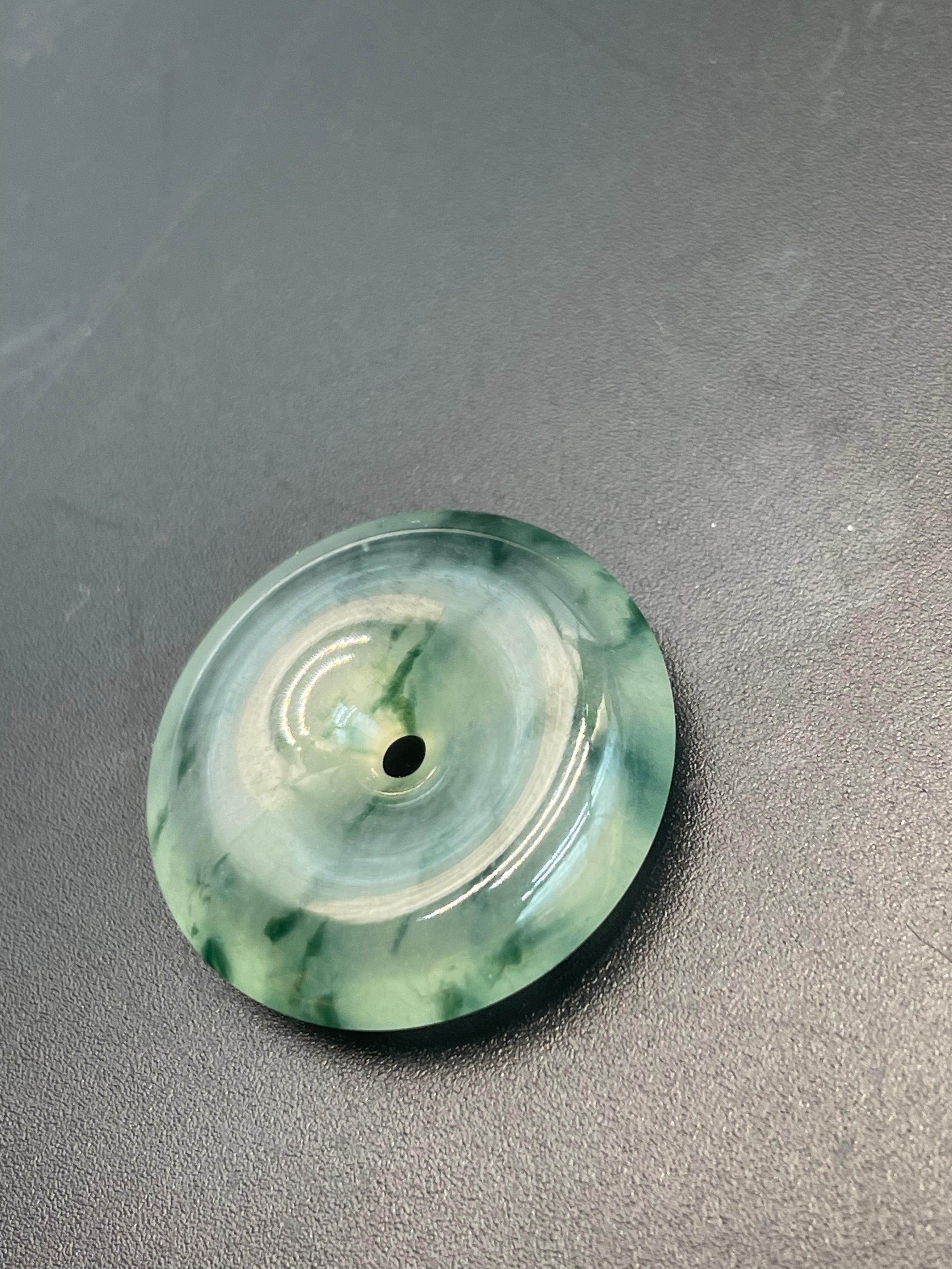 緬甸天然翡翠冰晴飄綠花平安扣吊墜