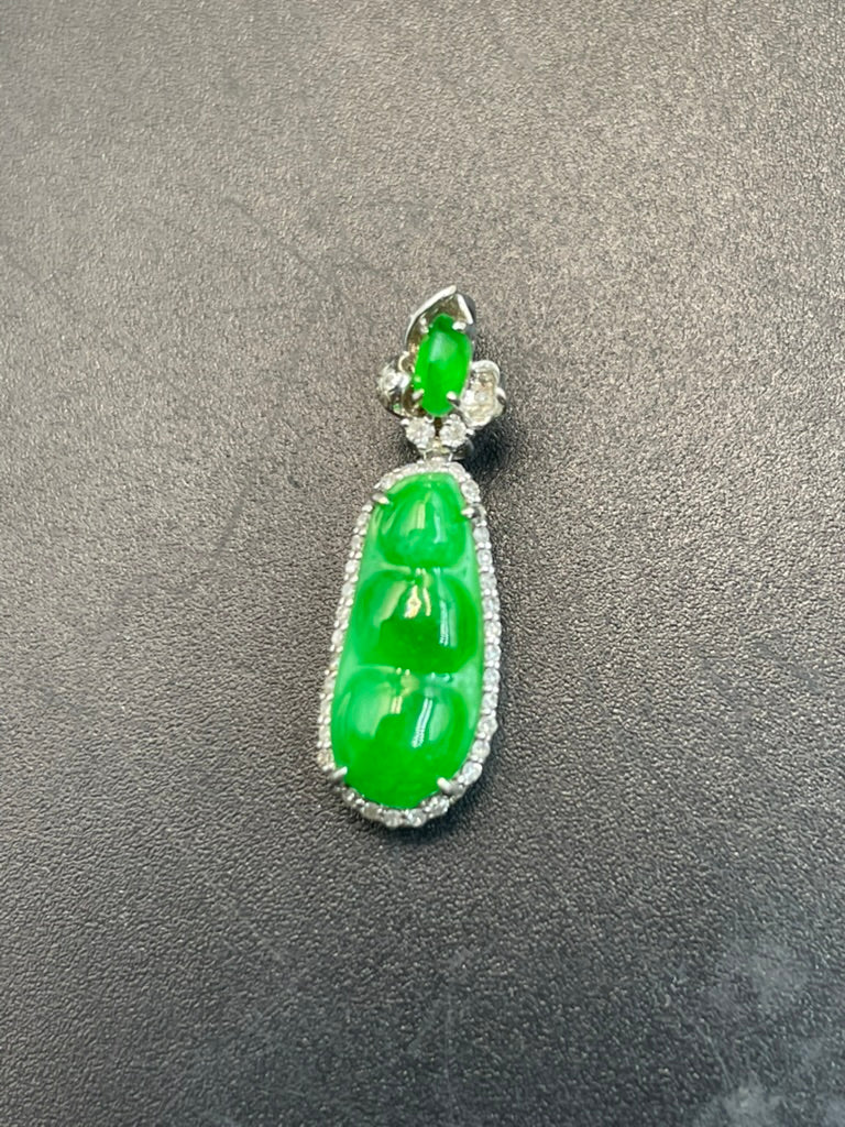 緬甸天然翡翠陽綠福豆/三元及第吊墜