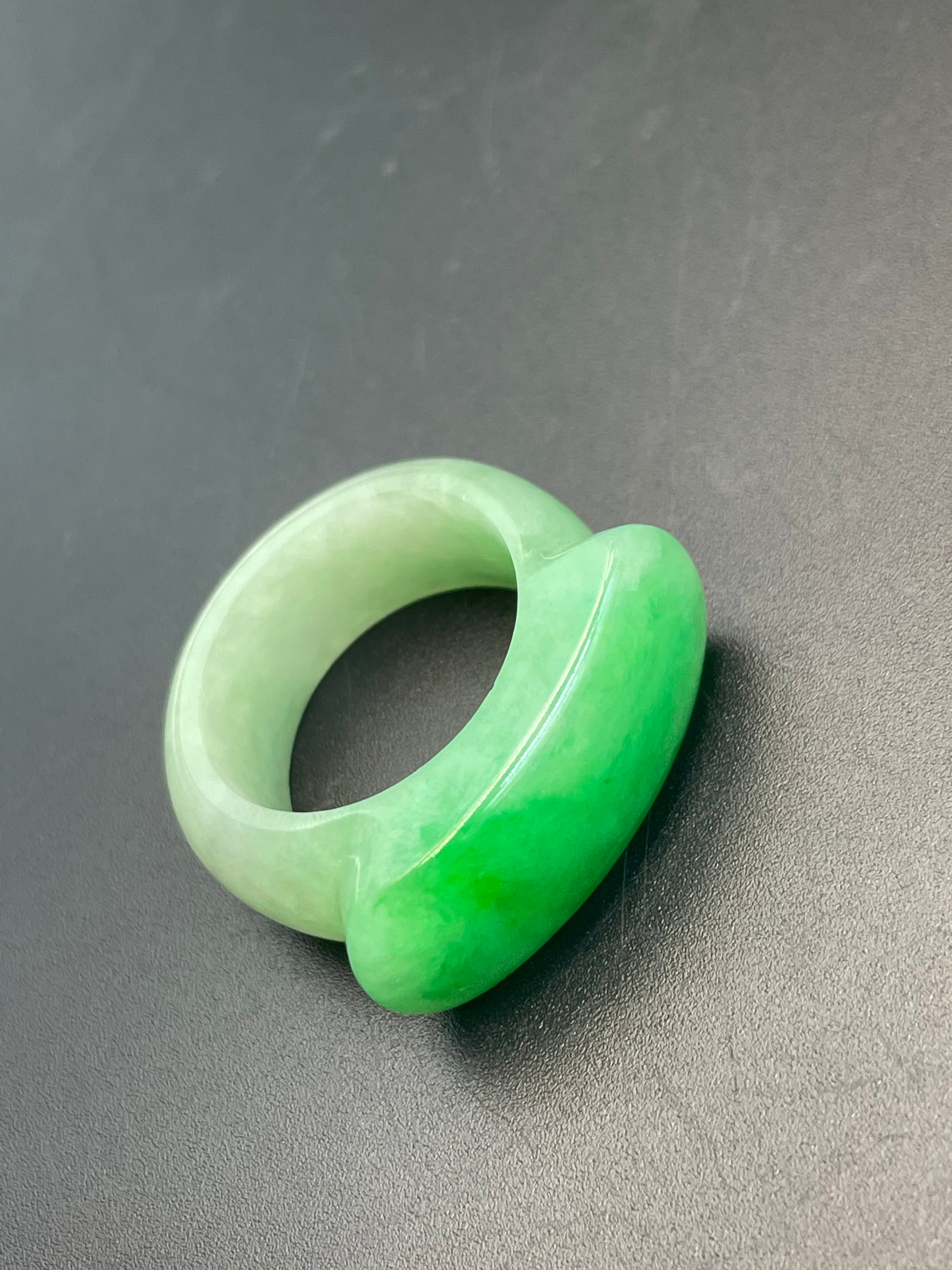 緬甸天然翡翠玉戒指指環/可當吊墜