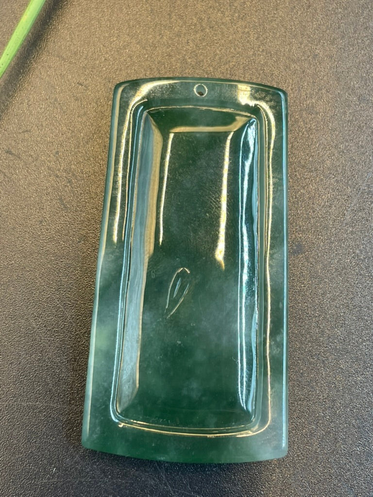 緬甸天然翡翠山水玉牌吊墜