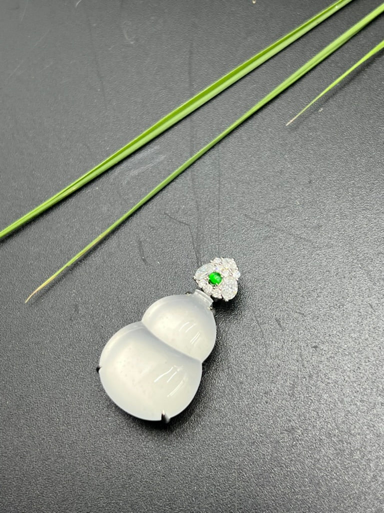 緬甸天然翡翠冰種福祿吊墜