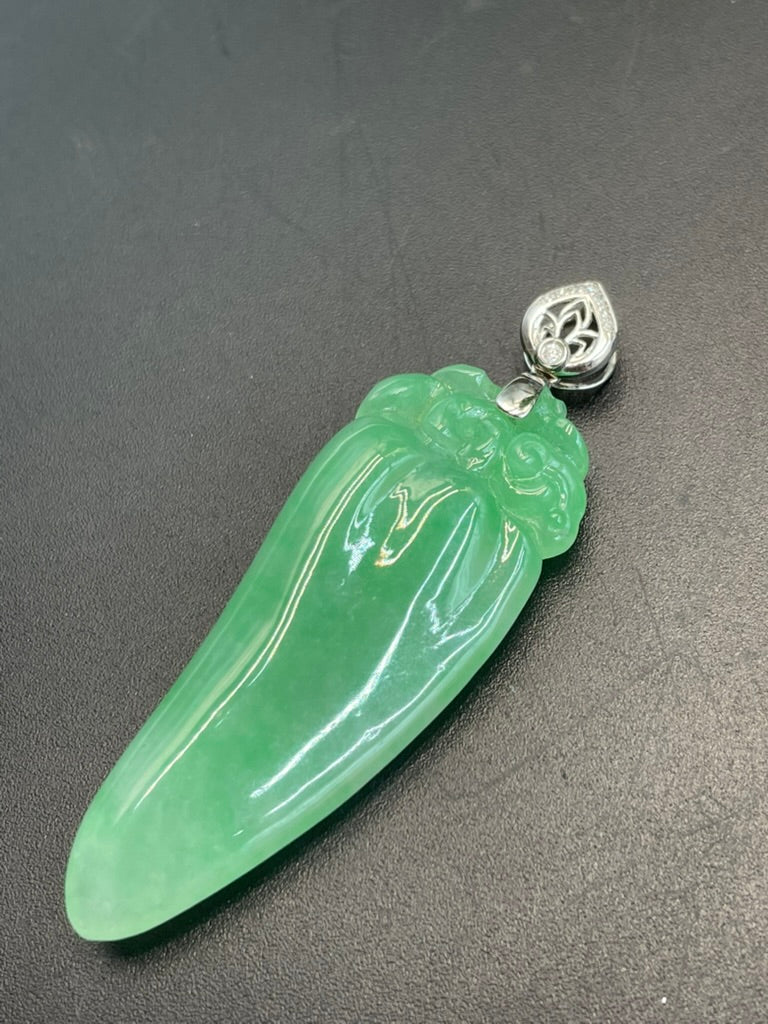 緬甸天然翡翠冰糯種飄綠福瓜吊墜