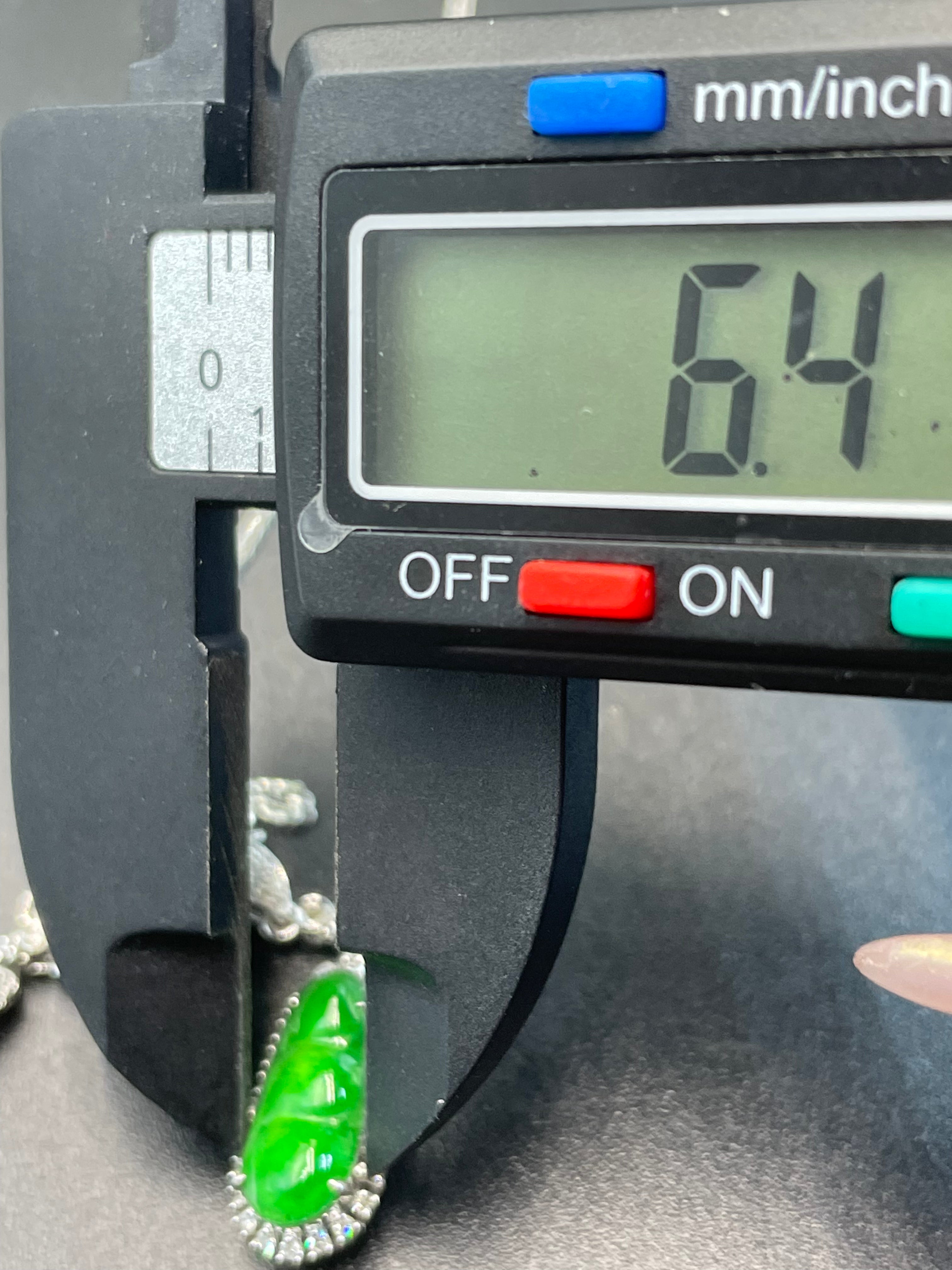 緬甸天然翡翠陽綠福豆/三元及第吊墜項鍊