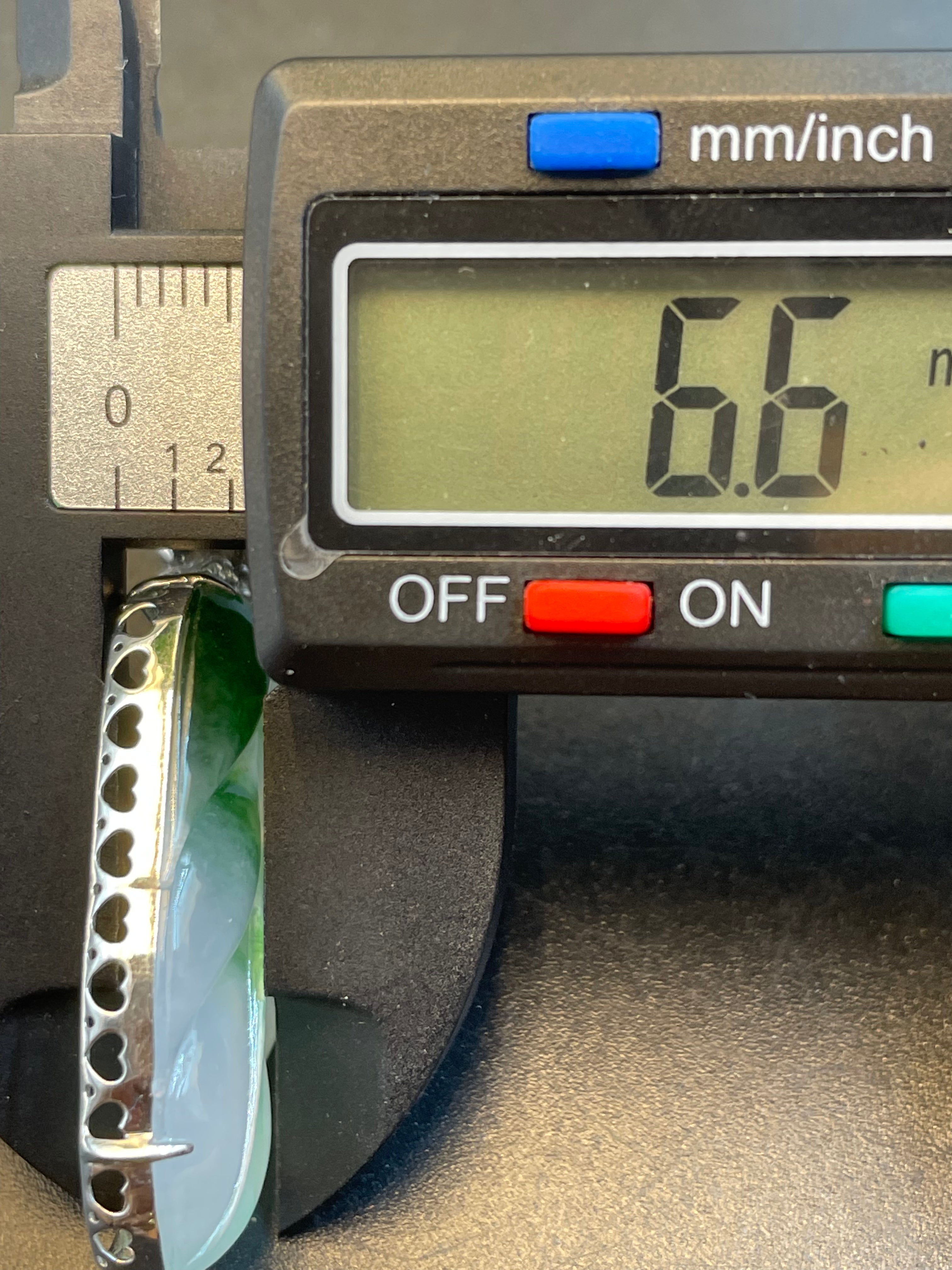 緬甸天然翡翠冰飄花葉子/金枝玉葉吊墜