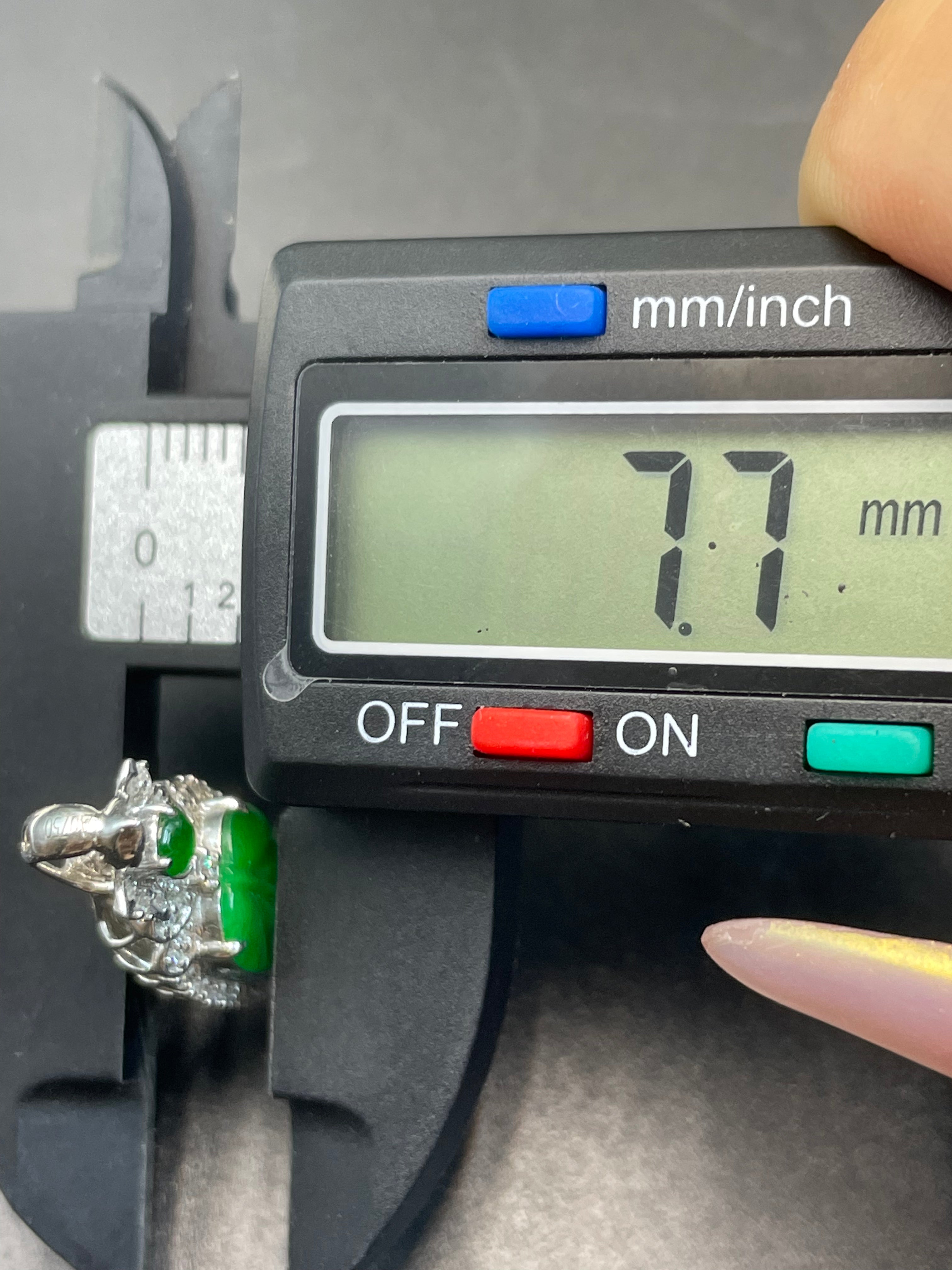 緬甸天然翡翠陽綠金枝玉葉吊墜