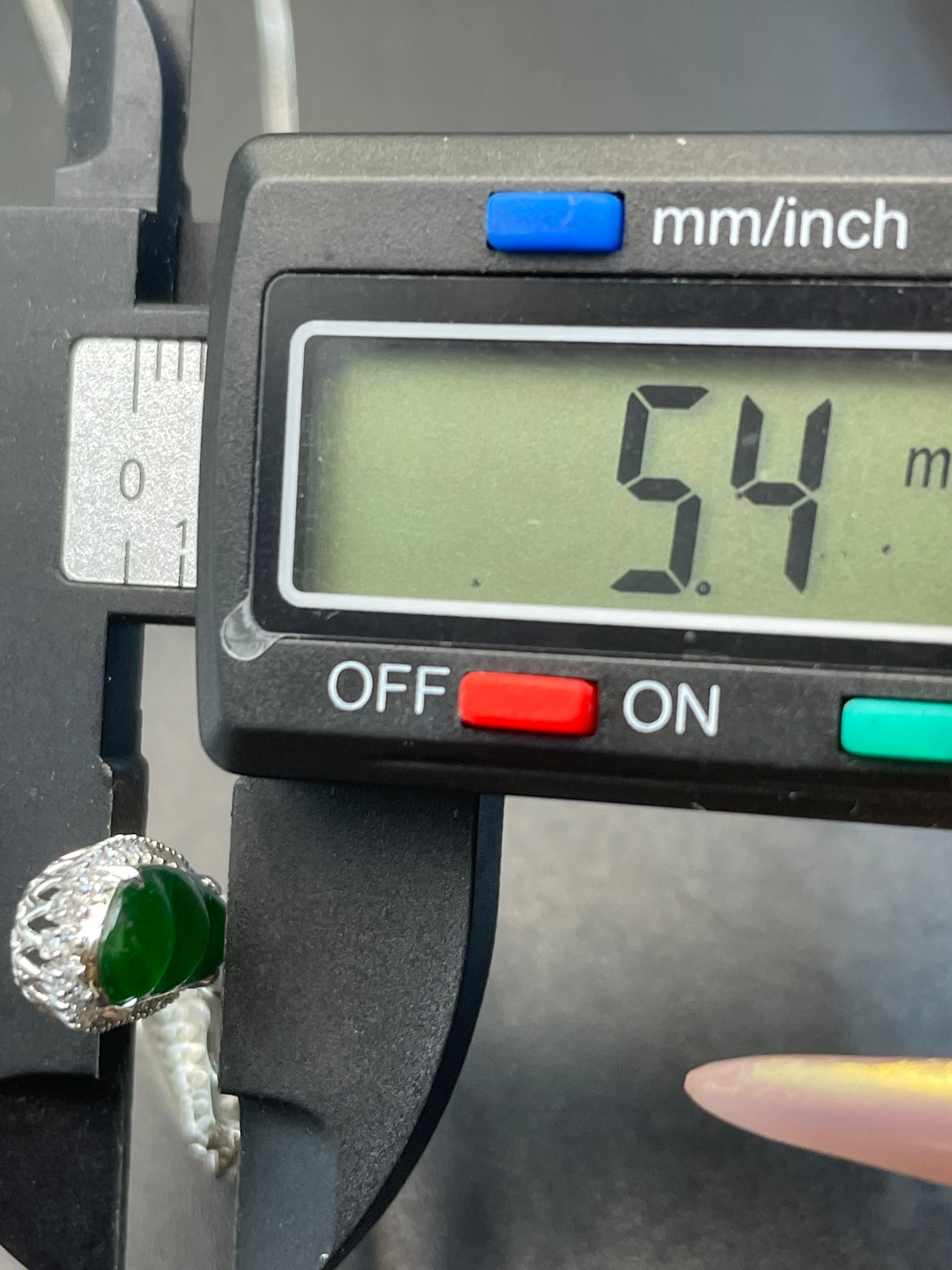 緬甸天然翡翠陽綠福豆/三元及第吊墜項鍊