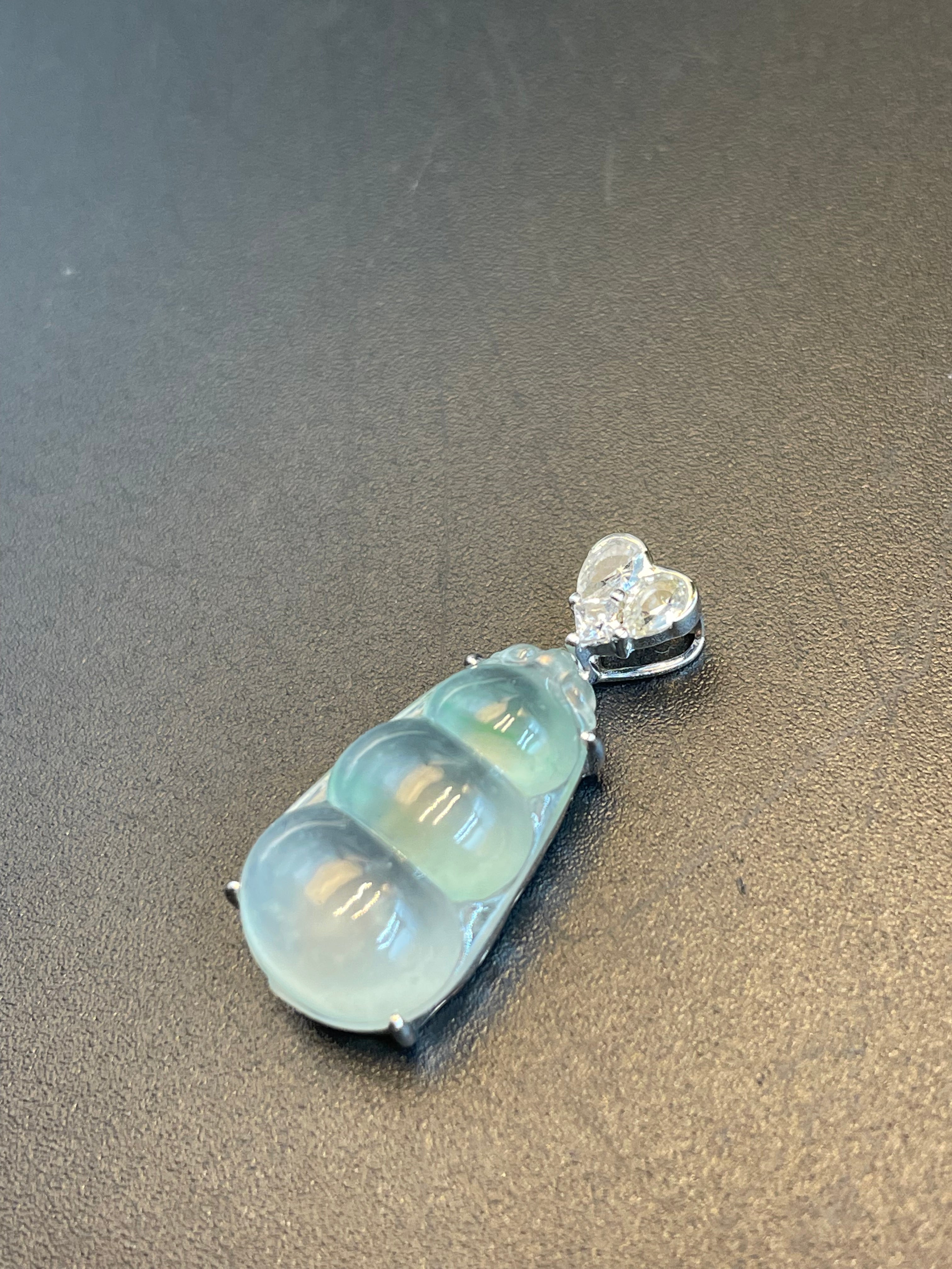 緬甸天然翡翠冰種福豆/三元及第吊墜