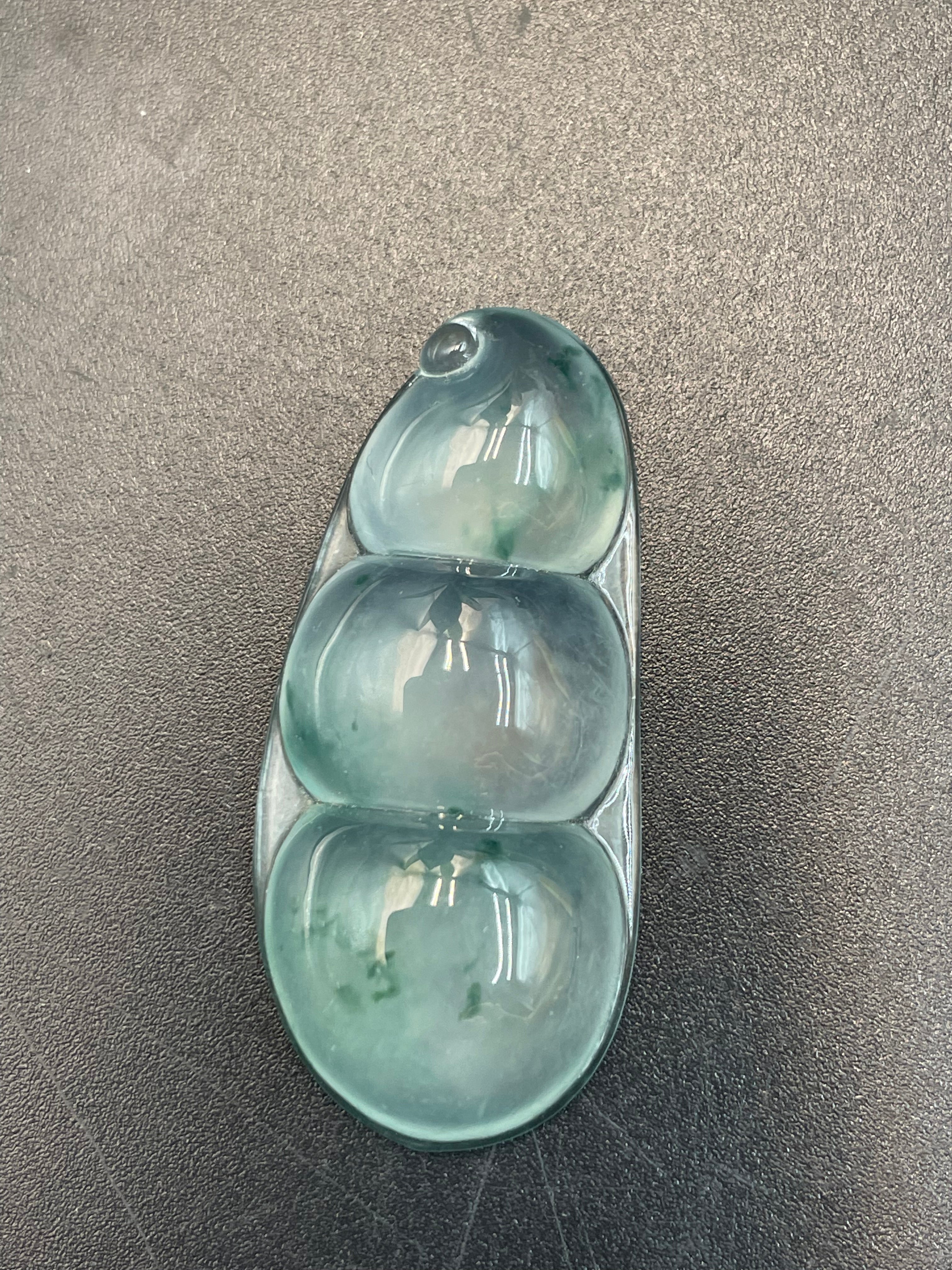 緬甸天然翡翠冰晴飄綠花福豆/三元及第吊墜