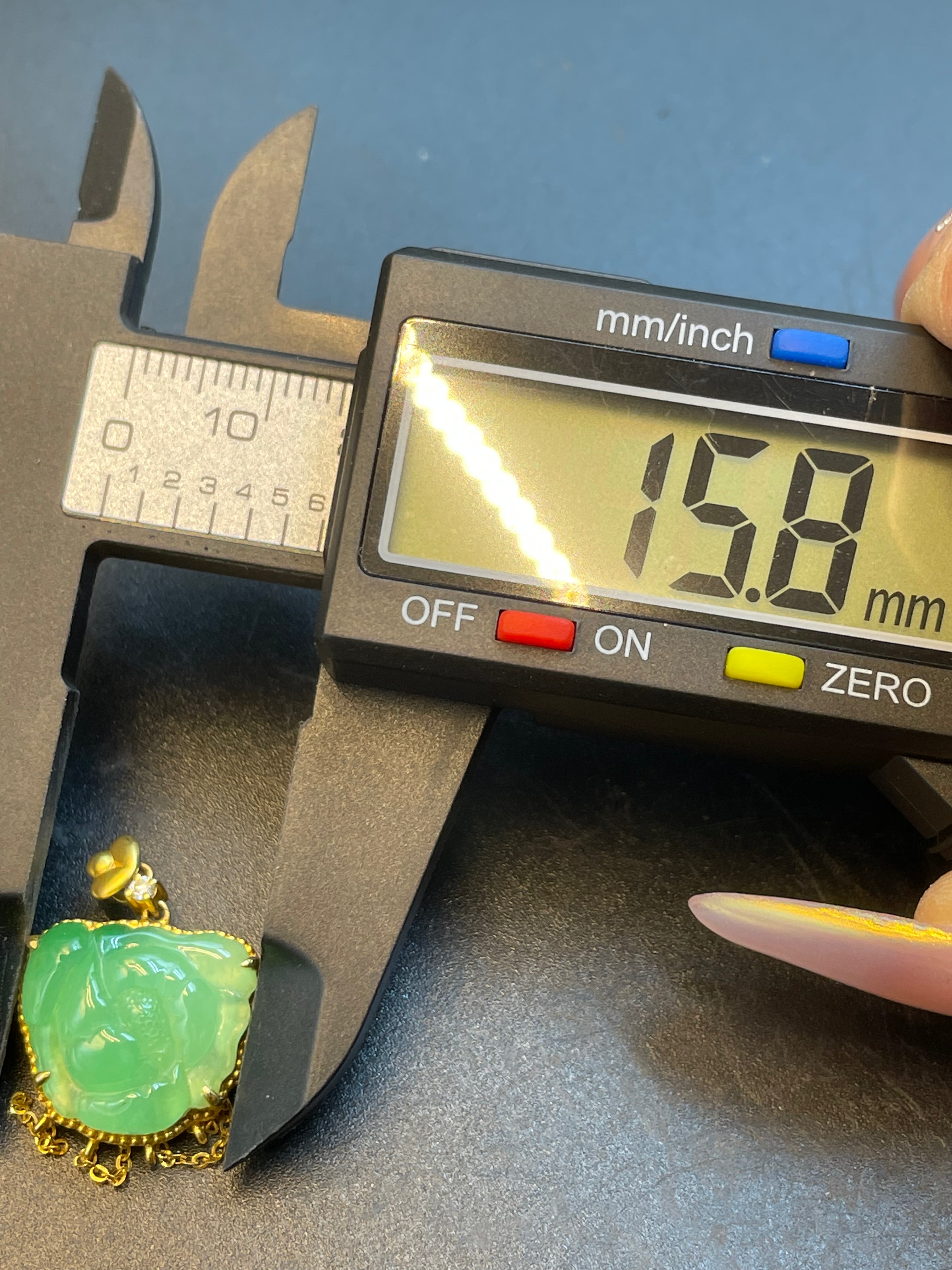 緬甸天然翡翠花開富貴吊墜