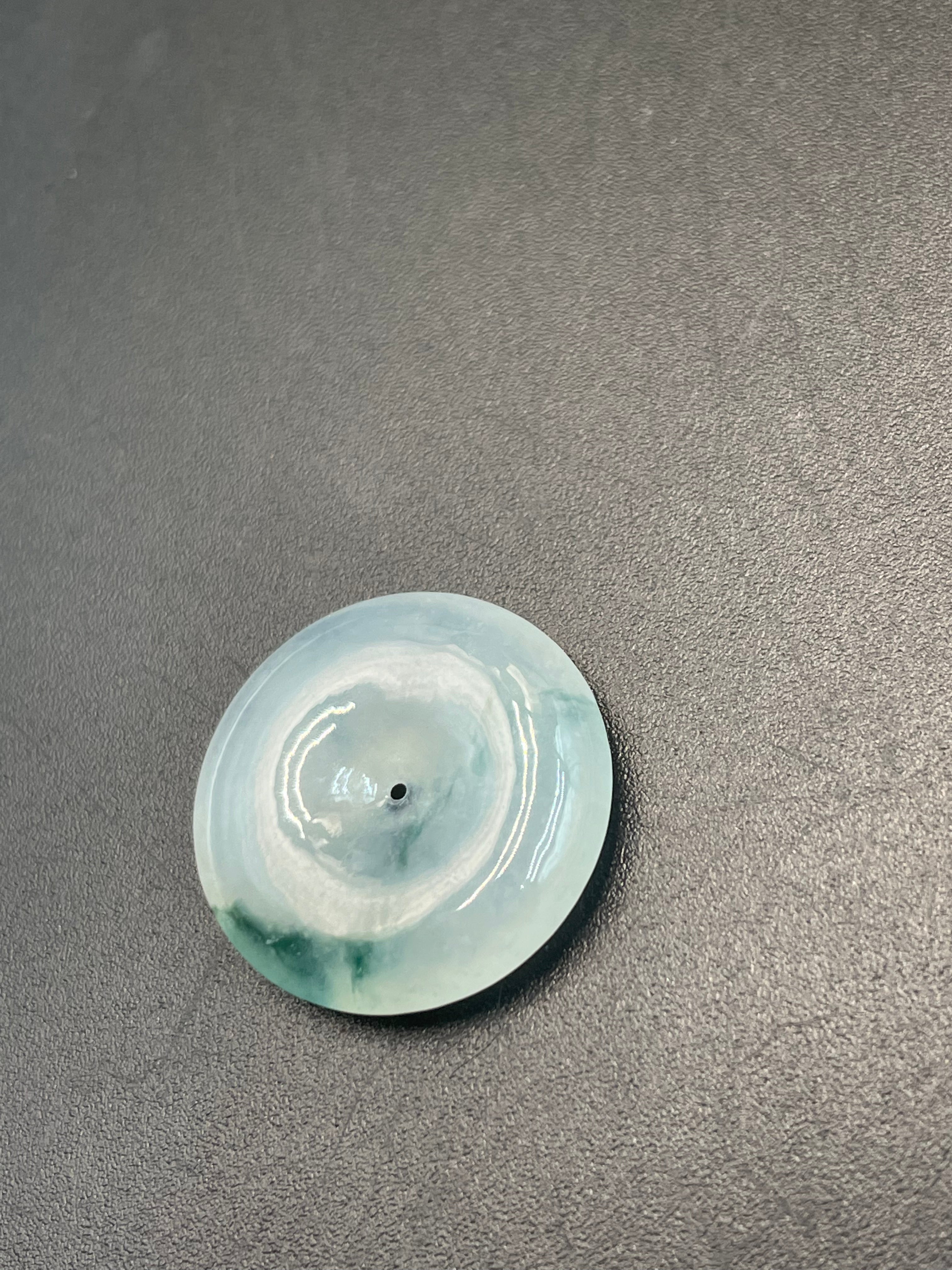緬甸天然翡翠糯飄色花平安扣吊墜