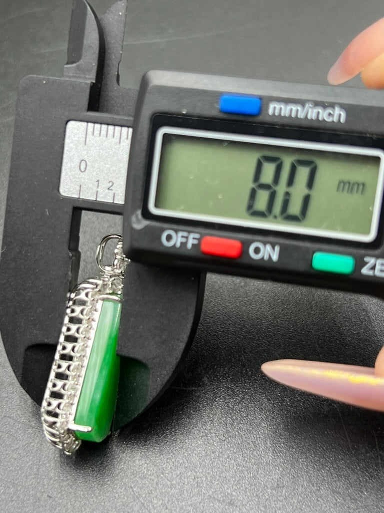 緬甸天然翡翠陽綠无事牌吊墜