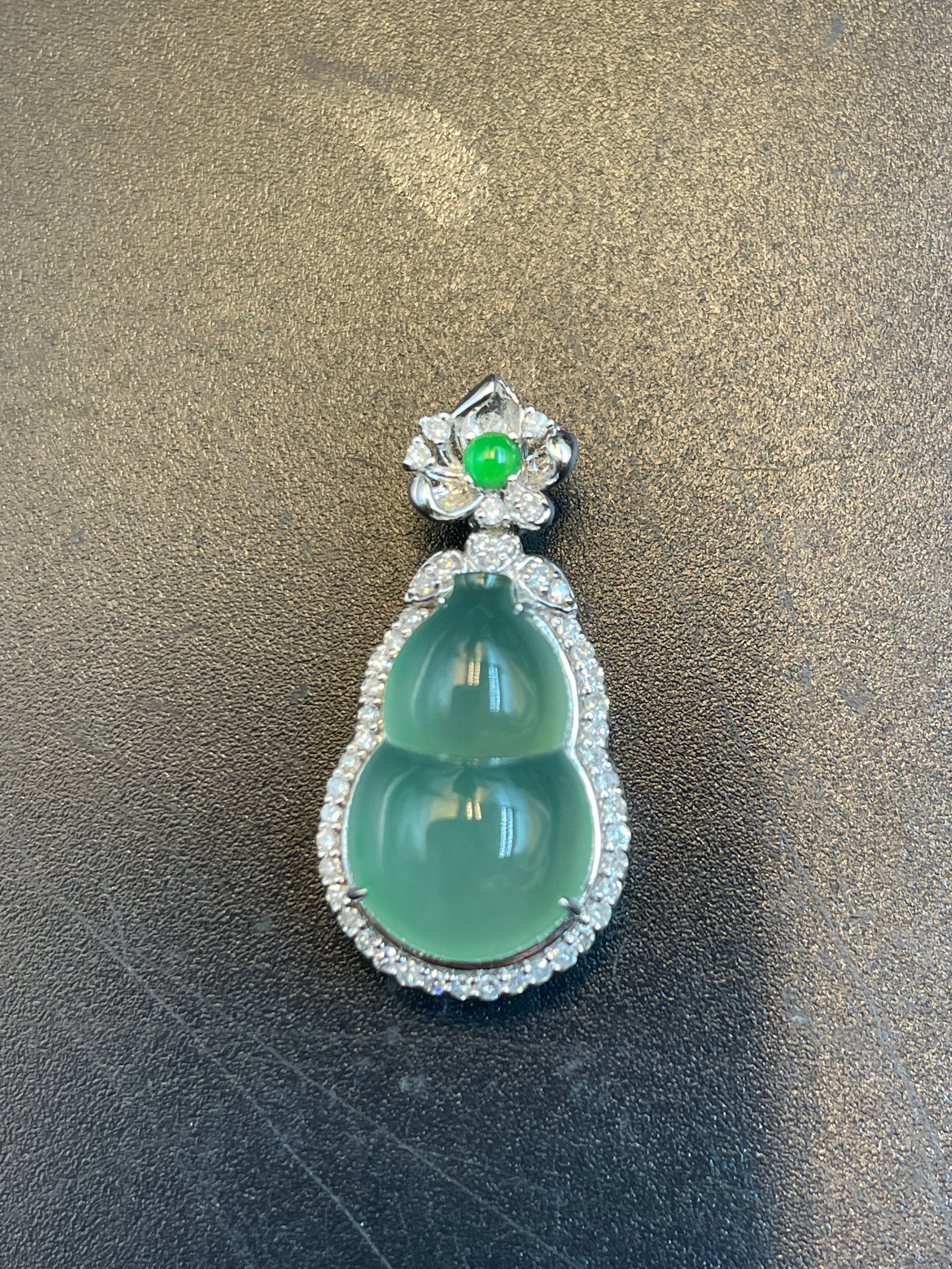 天然翡翠冰晴綠福祿吊墜