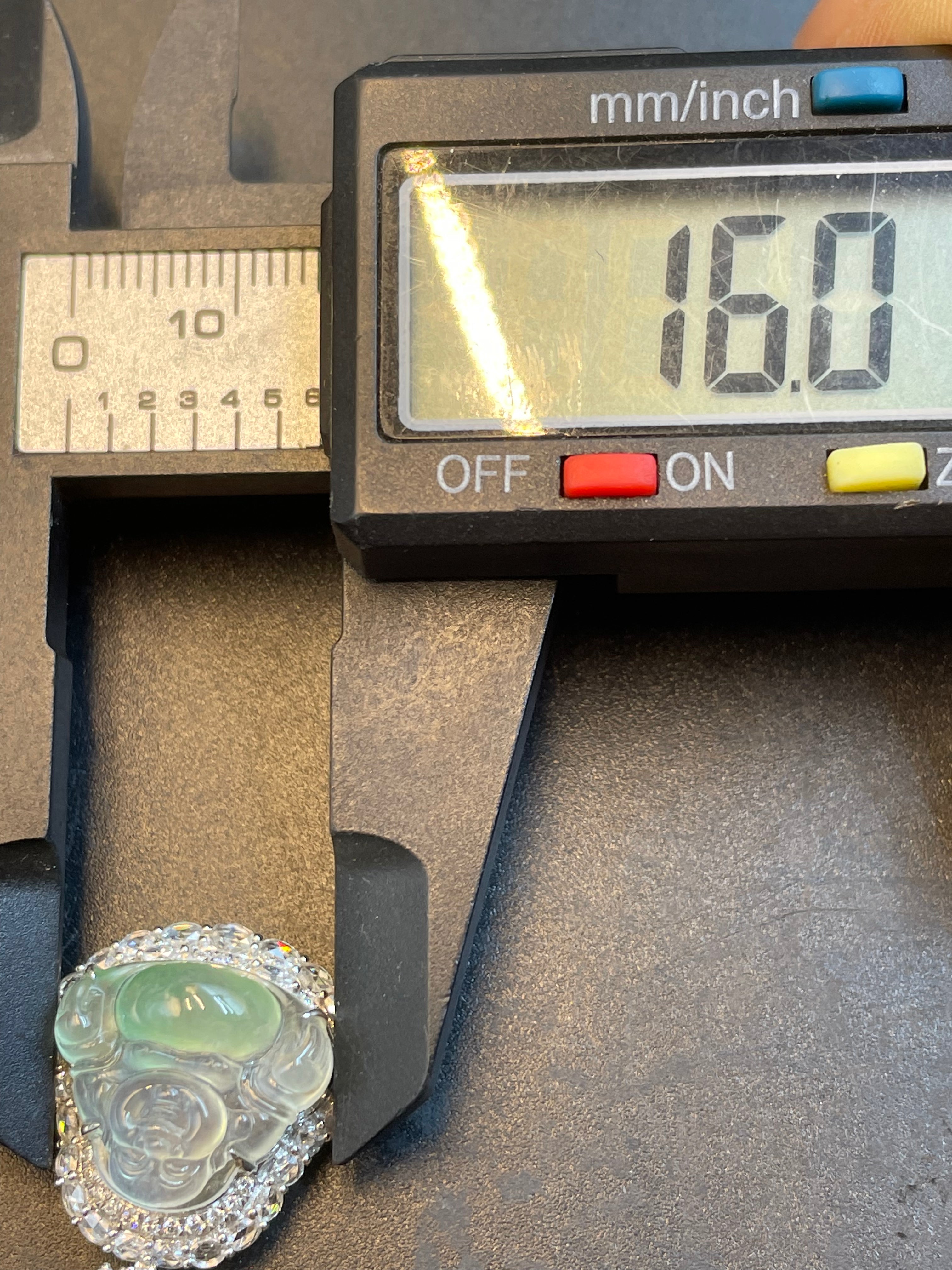 緬甸天然翡翠冰飄綠花彌勒佛公吊墜