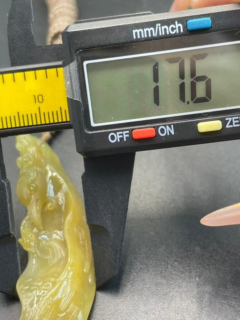 緬甸天然翡翠精雕鳳庇尊者吊墜