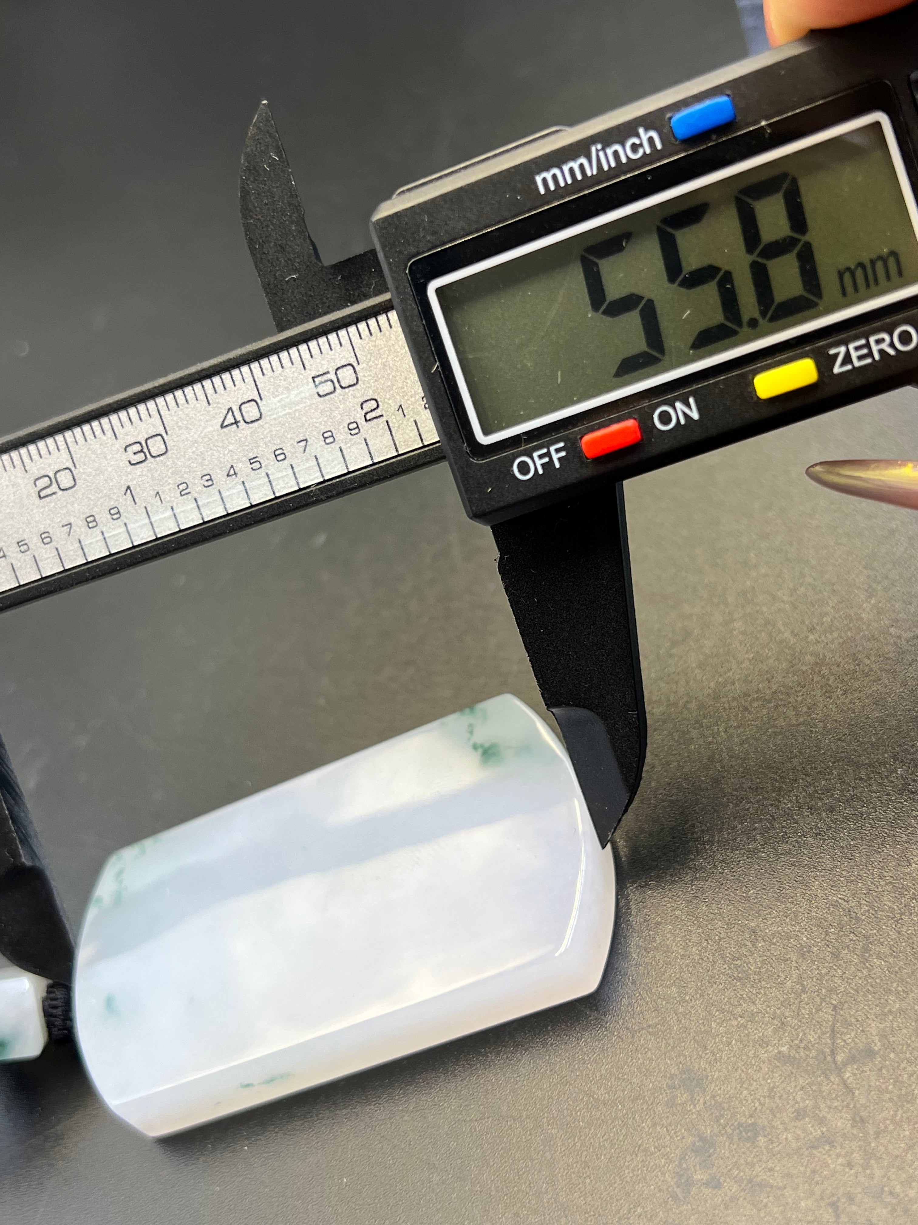 緬甸天然翡翠無事牌吊墜