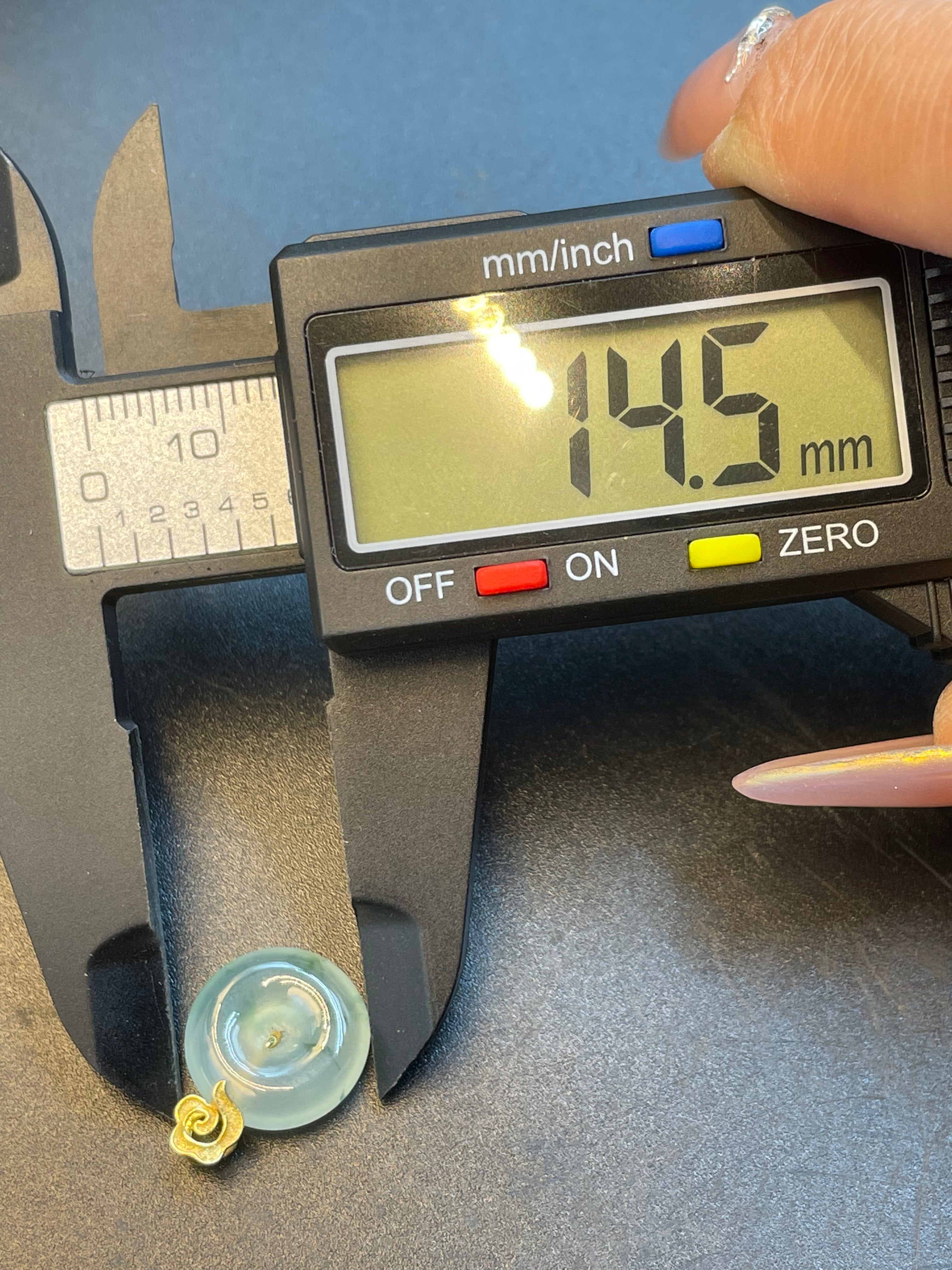 緬甸天然翡翠飄綠平安扣吊墜