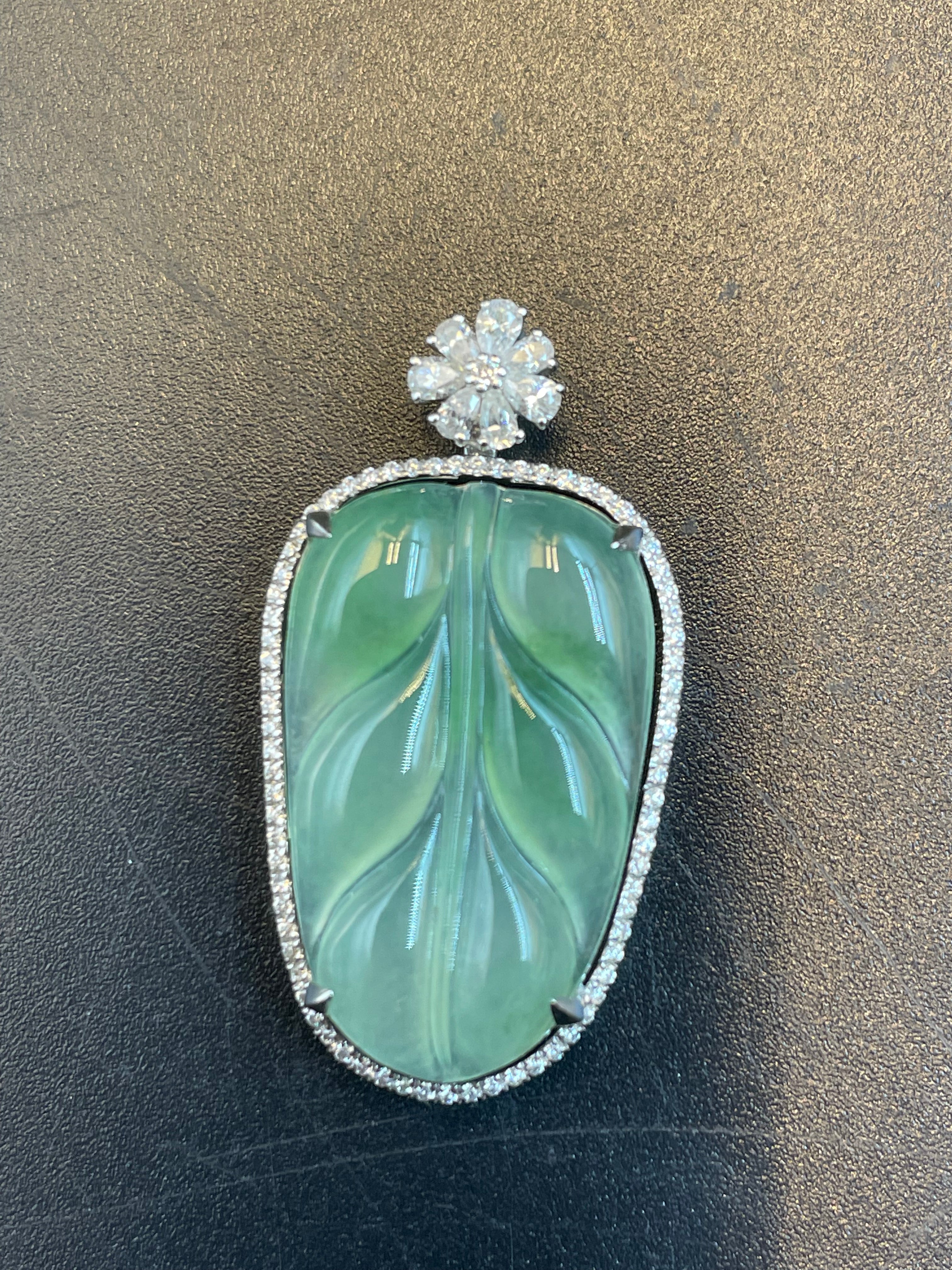 緬甸天然翡翠冰晴帶綠葉子吊墜