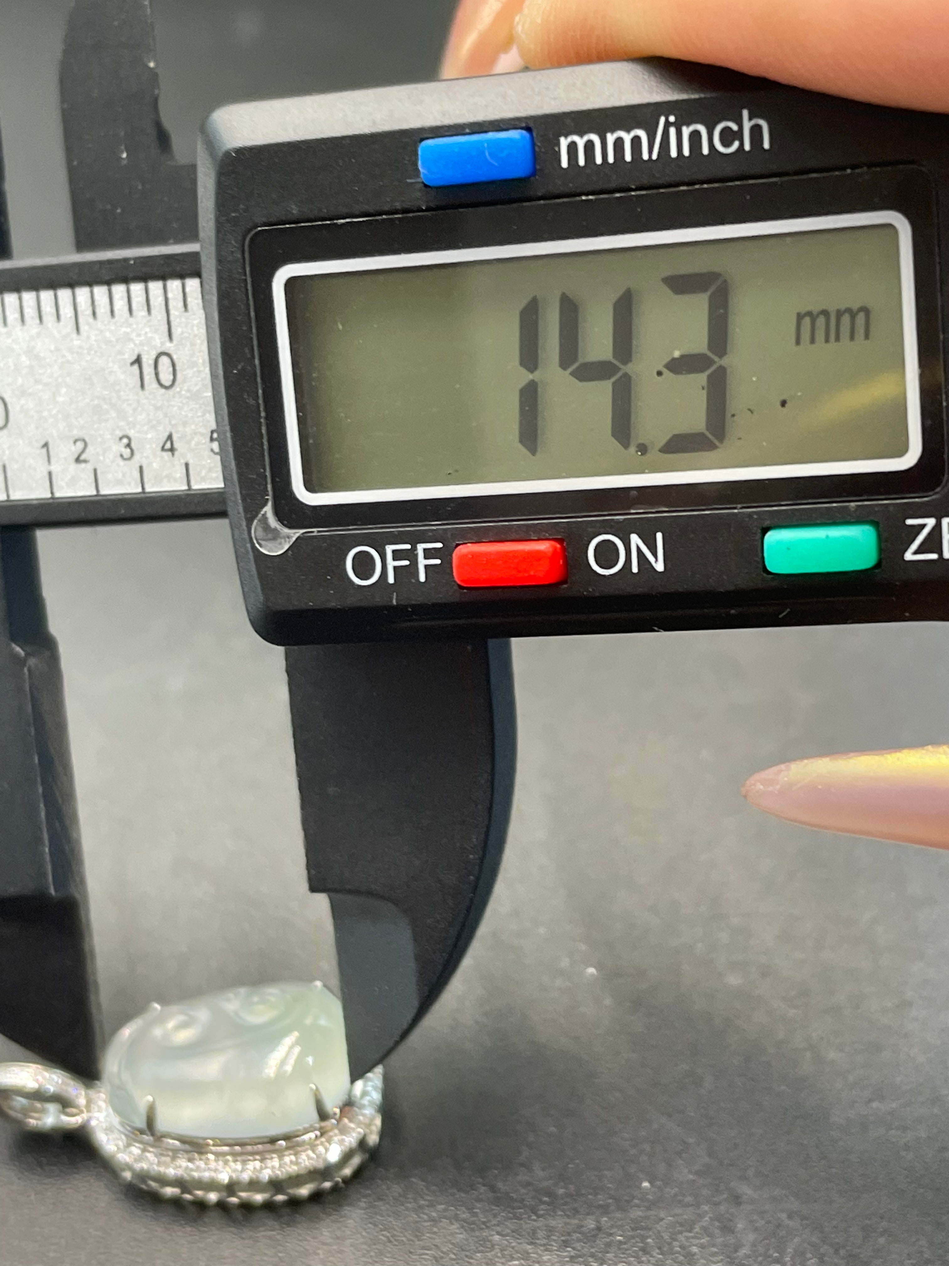 緬甸天然翡翠如意吊墜