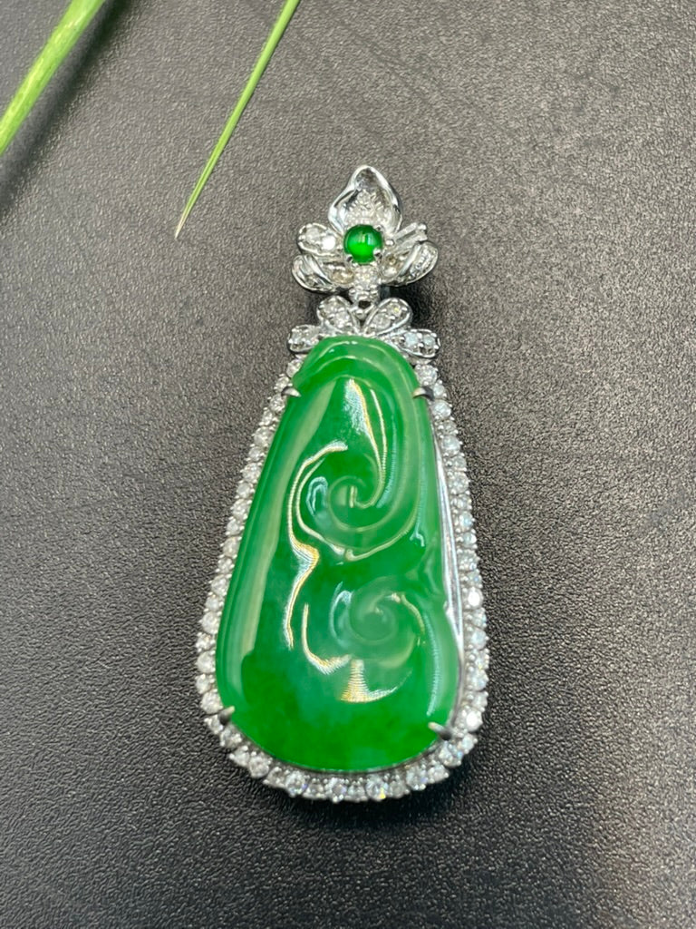 天然緬甸翡翠陽綠如意吊墜