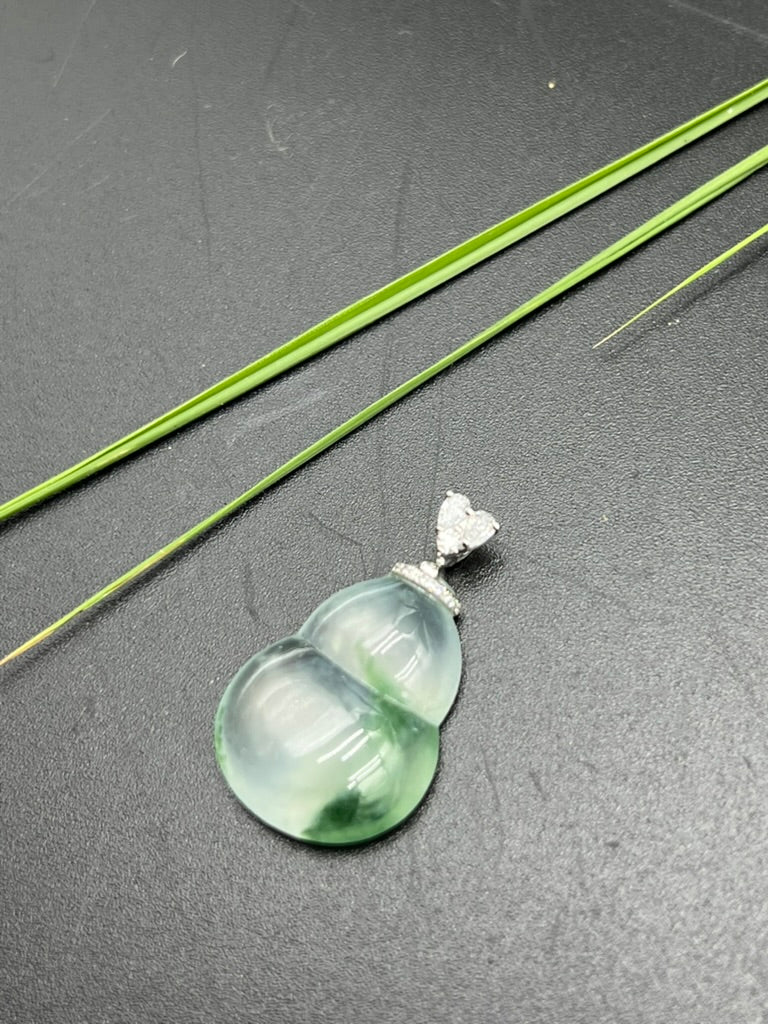 緬甸天然翡翠高冰飄花福祿吊墜