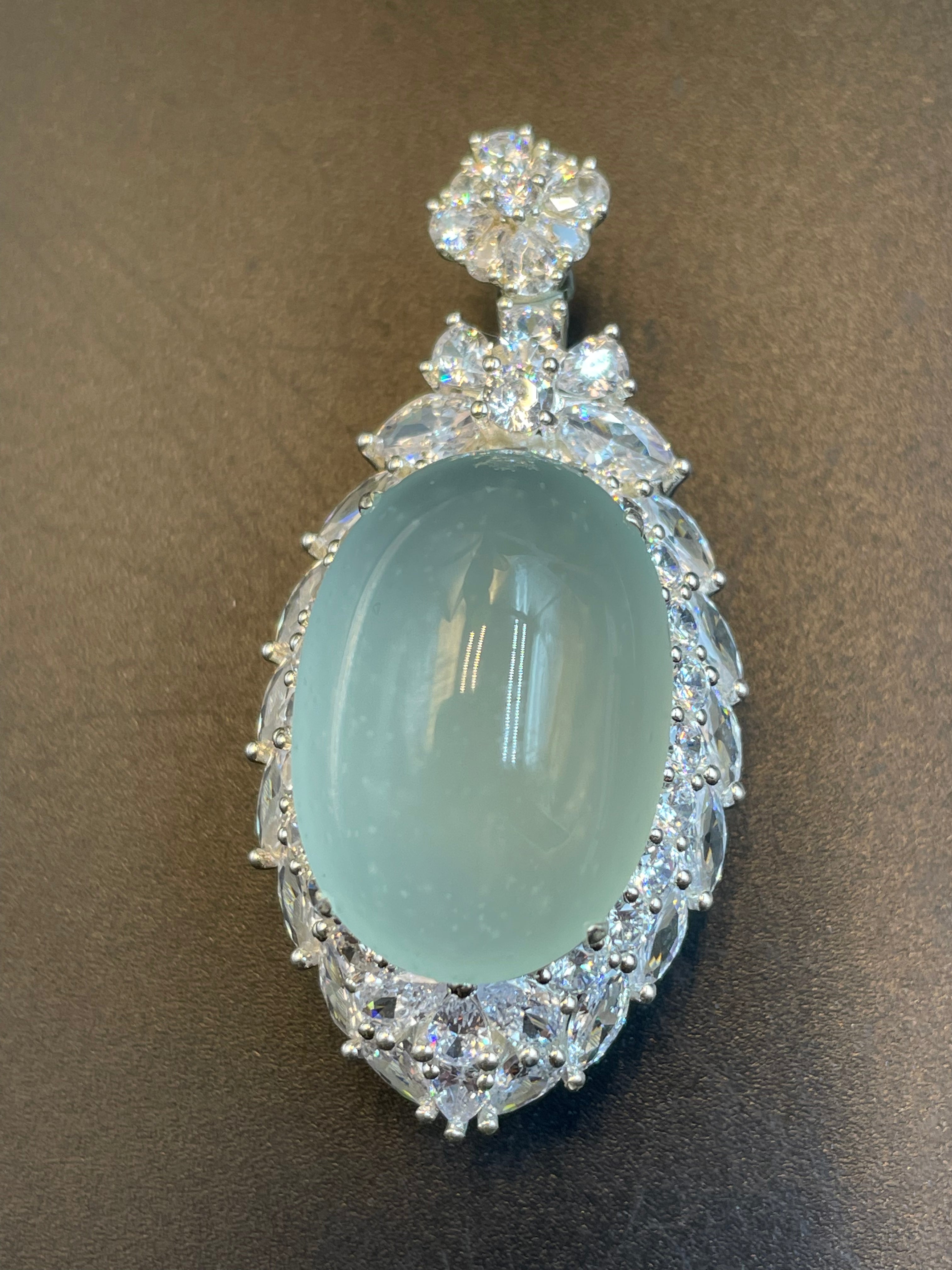 緬甸天然翡翠冰晴藍大蛋面吊墜