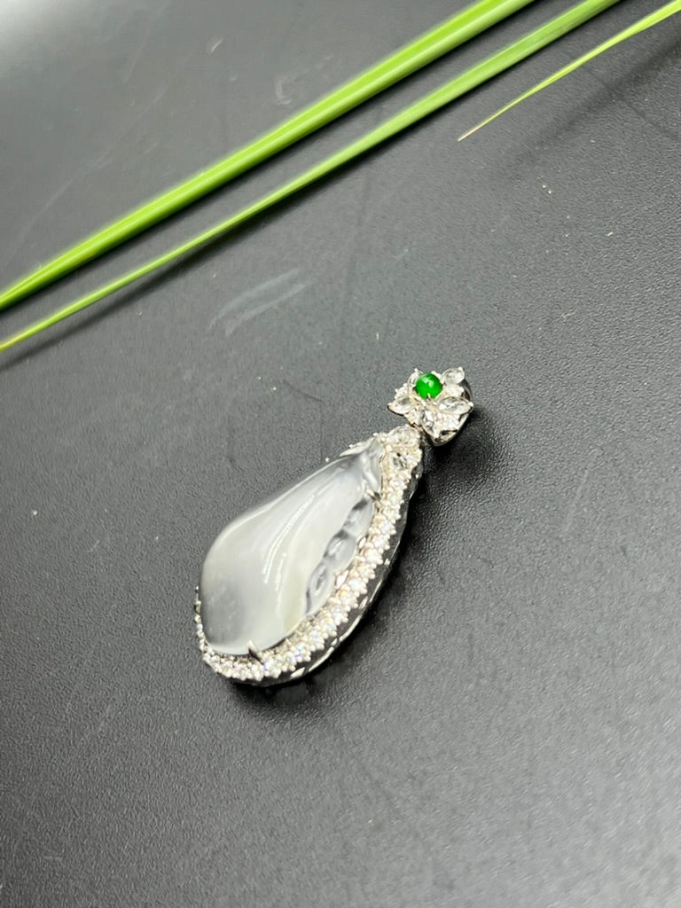 緬甸天然翡翠冰種福瓜吊墜