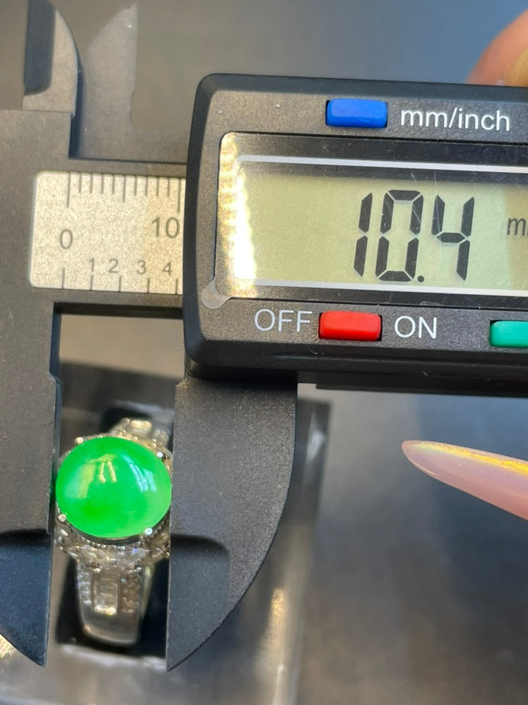 緬甸天然翡翠陽綠蛋面戒指