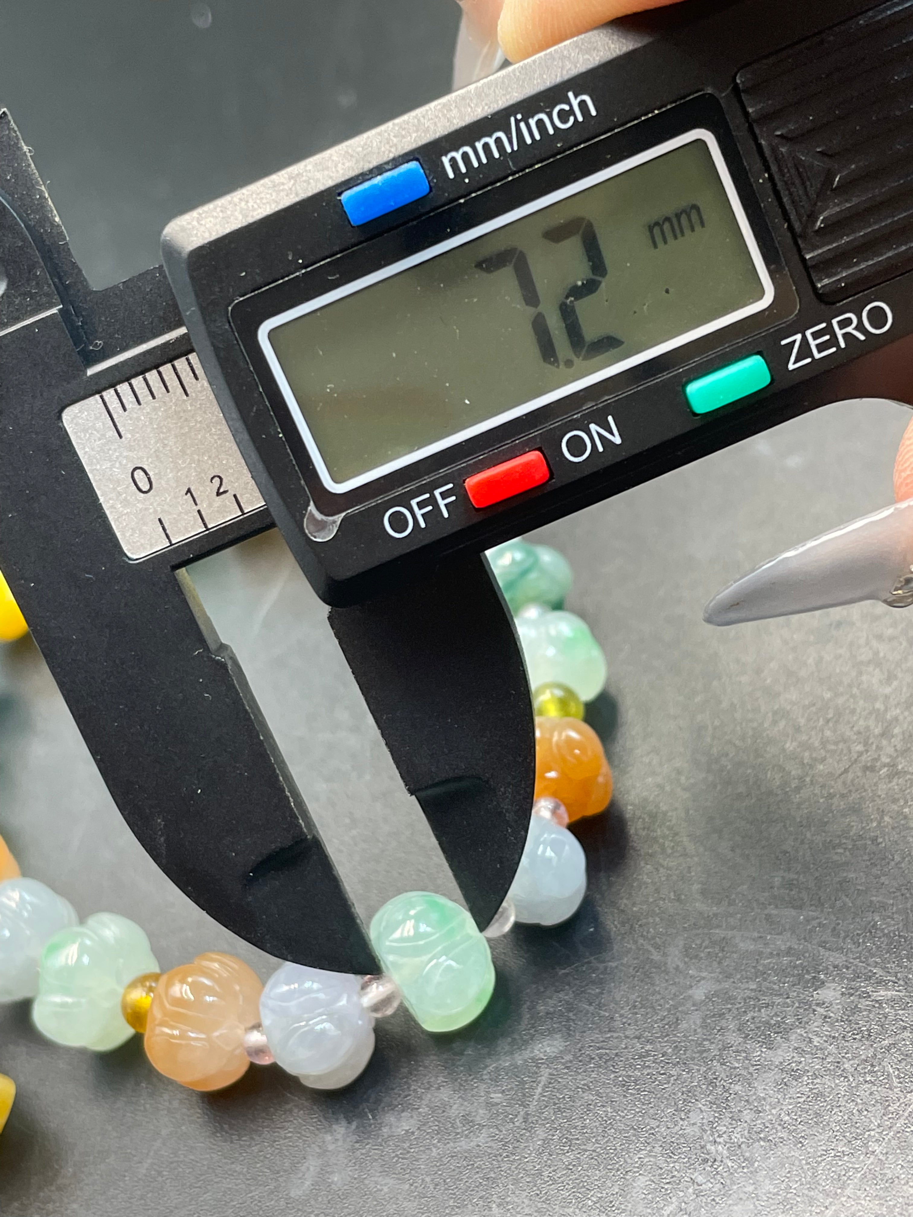 緬甸天然翡翠好运莲花多彩手串多宝手链