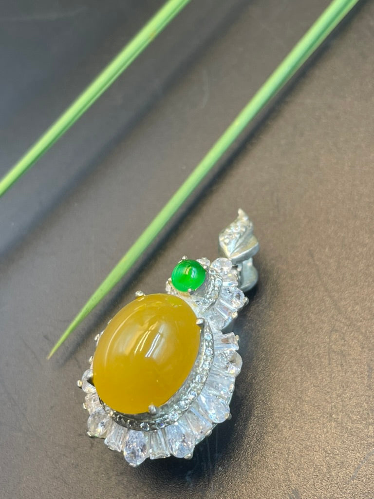 緬甸天然翡翠黃翡蛋面吊墜