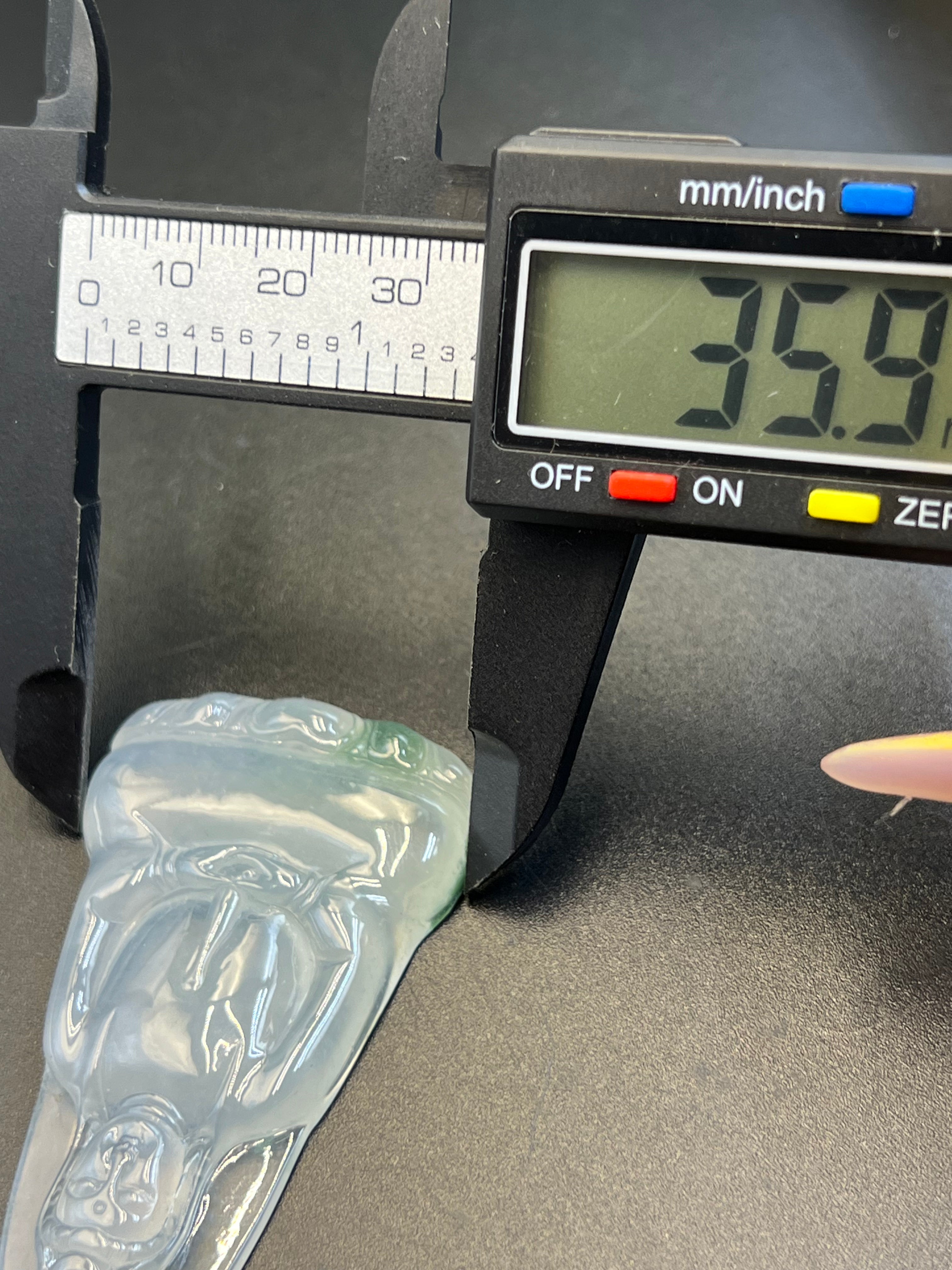 緬甸天然翡翠冰種觀音吊墜