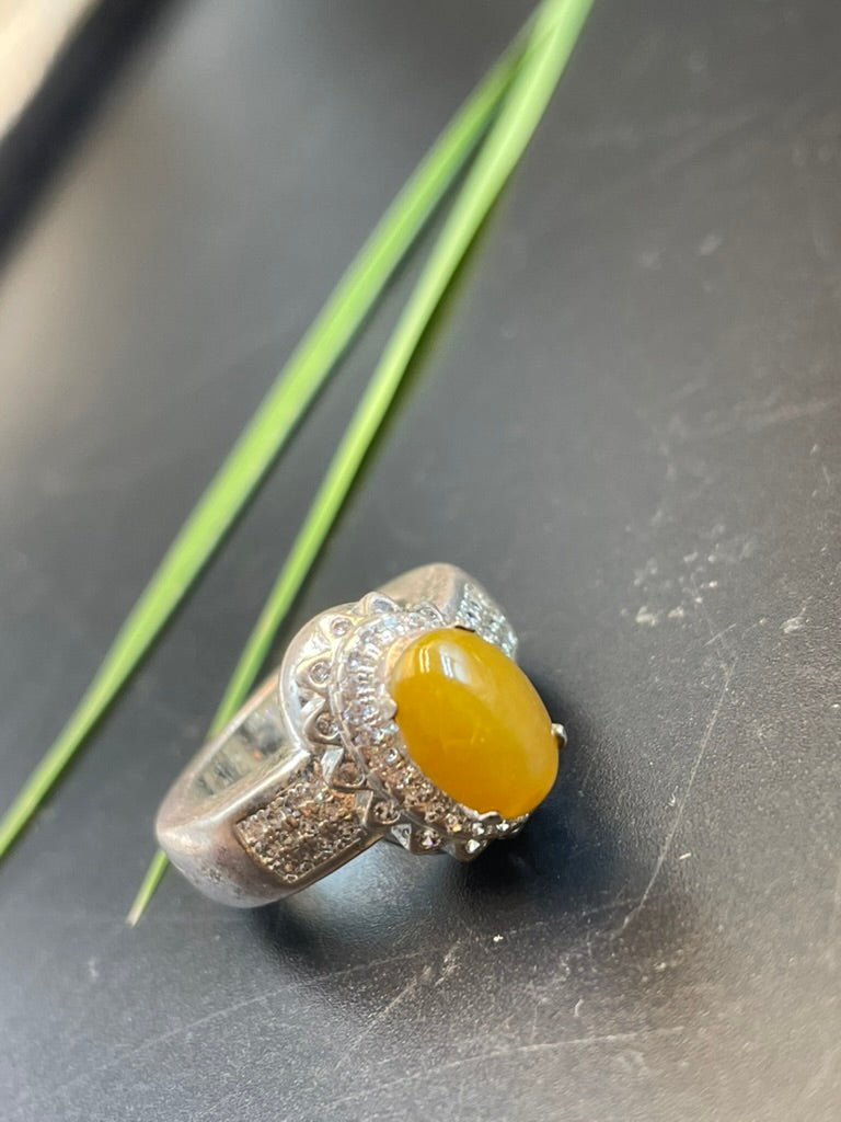 緬甸天然翡翠黃翡蛋面戒指