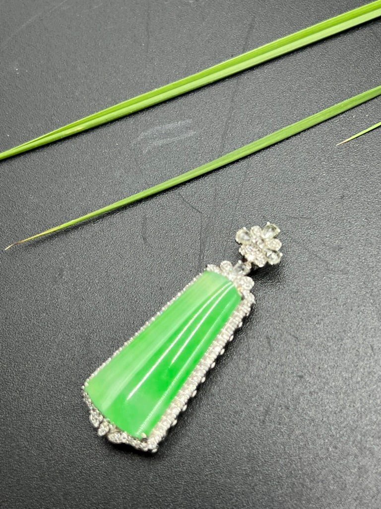 緬甸天然翡翠无事牌吊墜