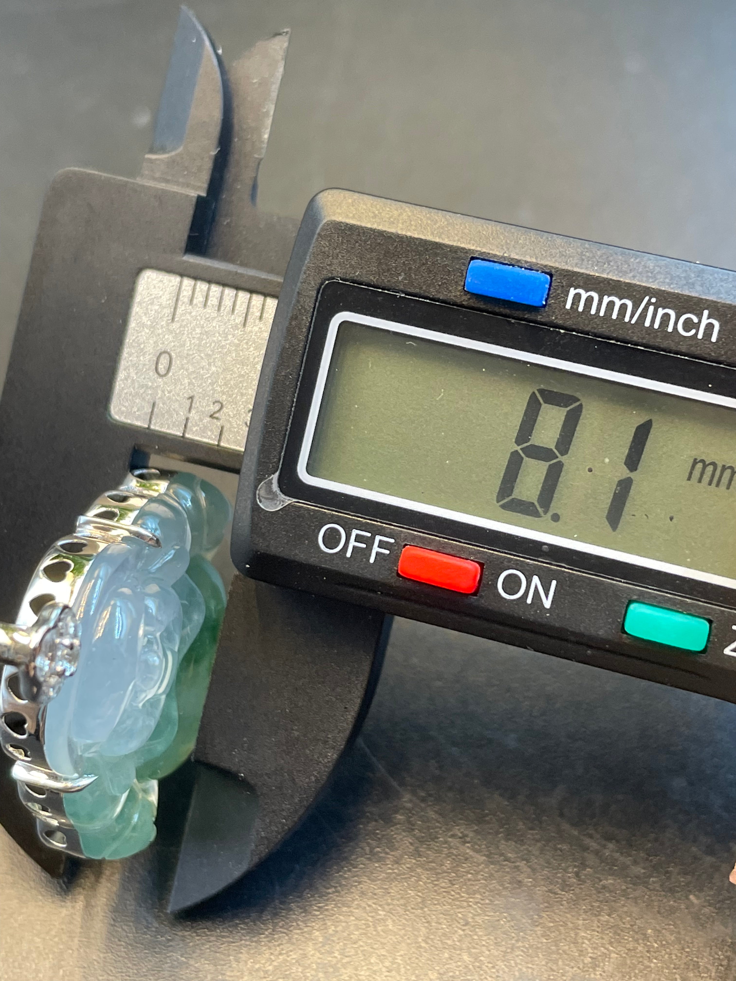 緬甸天然翡翠冰種飄花彌勒佛公吊墜