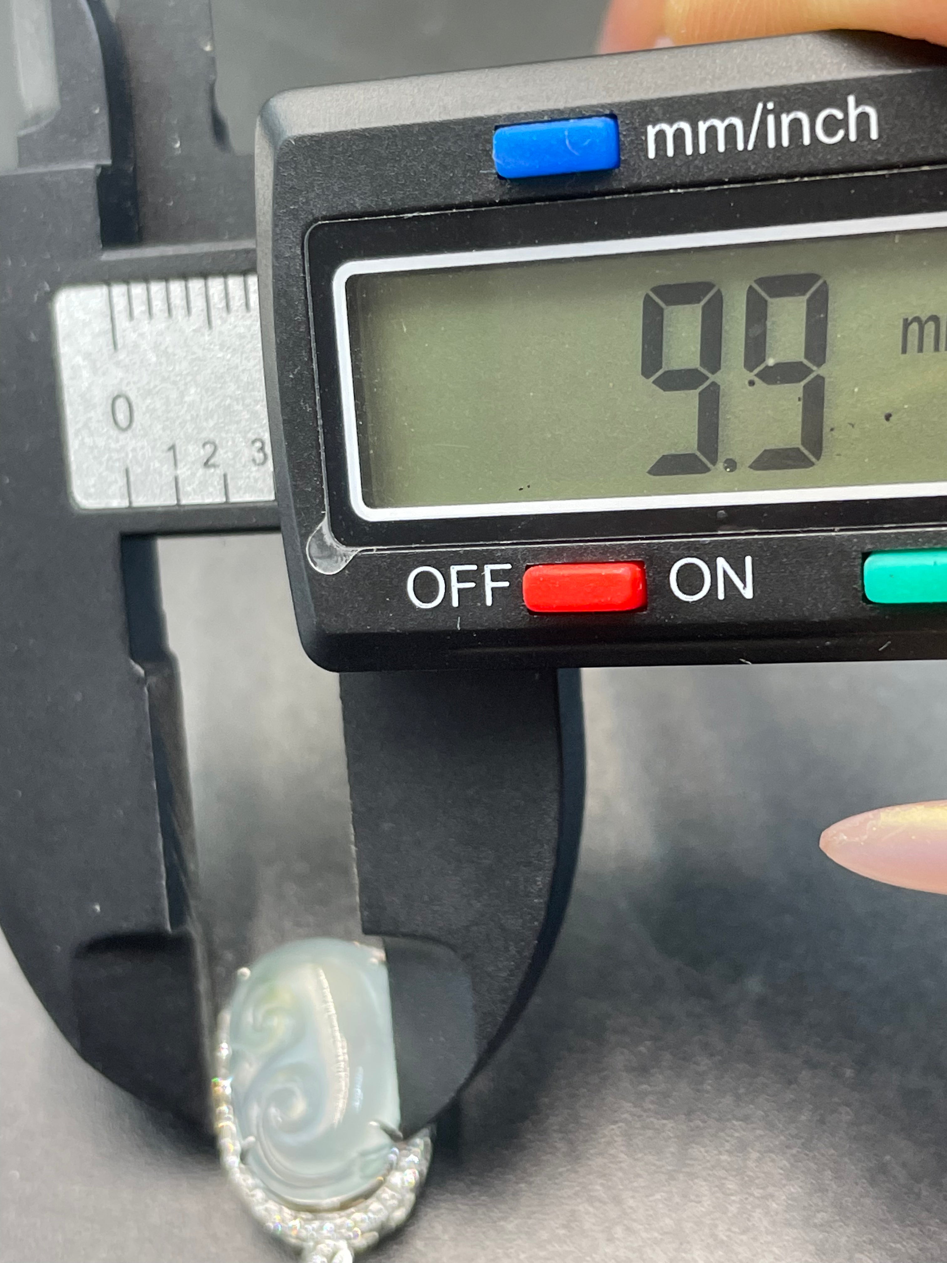 緬甸天然翡翠如意吊墜