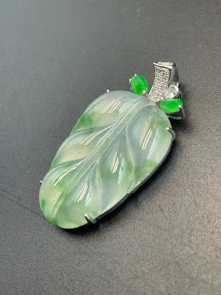 緬甸天然翡翠冰飄花葉子/金枝玉葉吊墜
