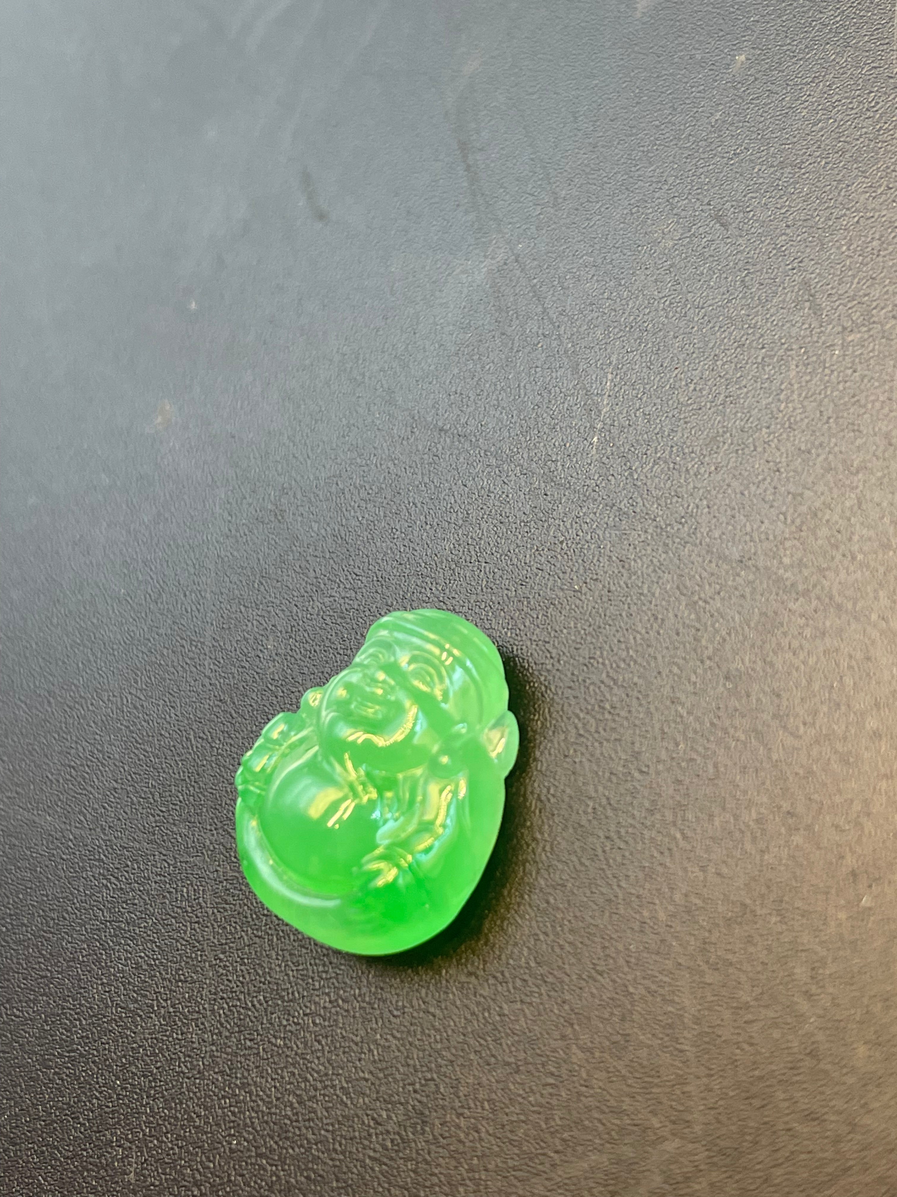 緬甸天然翡翠彌勒裸石可做鑲嵌首飾