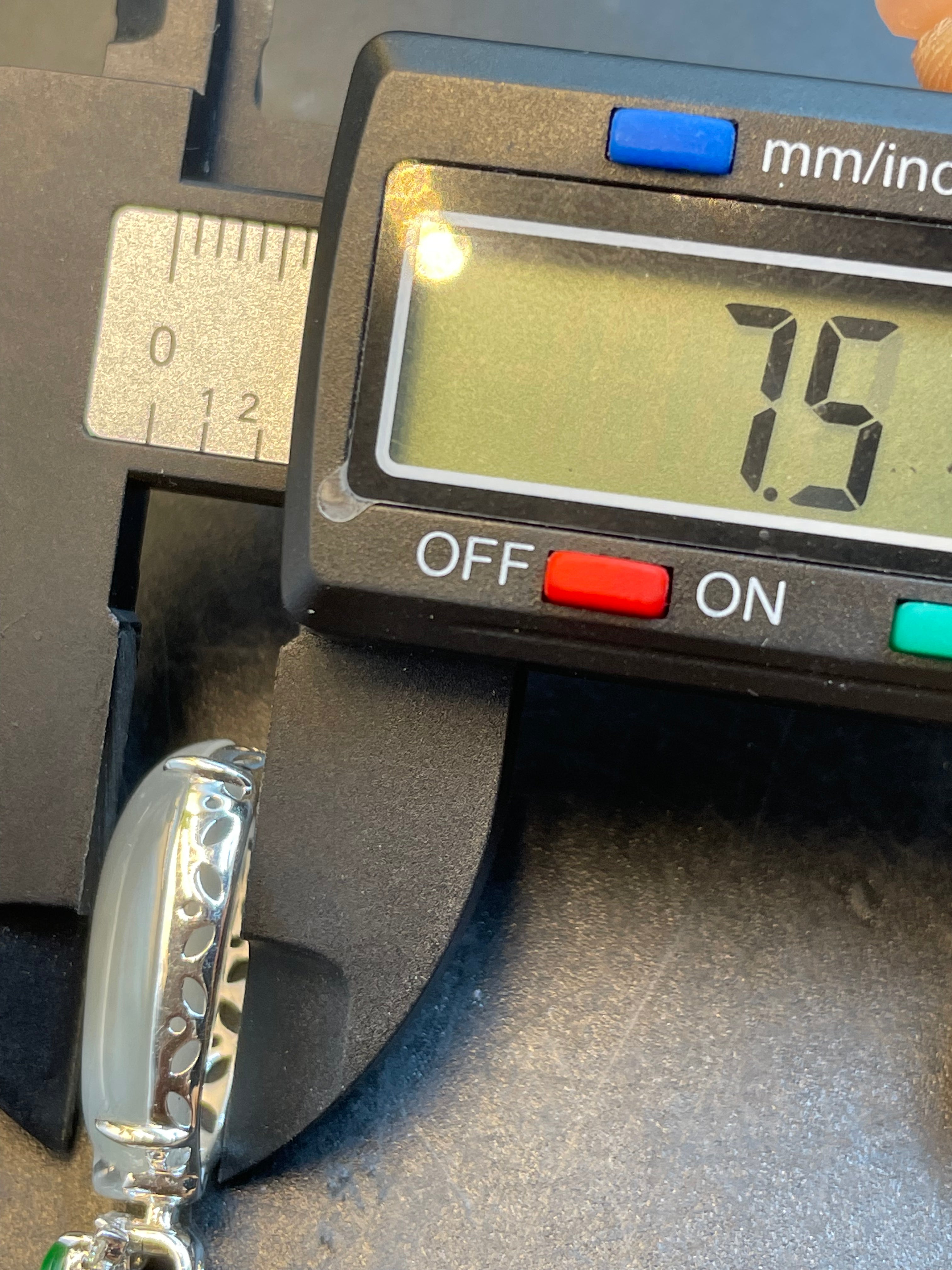 緬甸天然翡翠福瓜吊墜