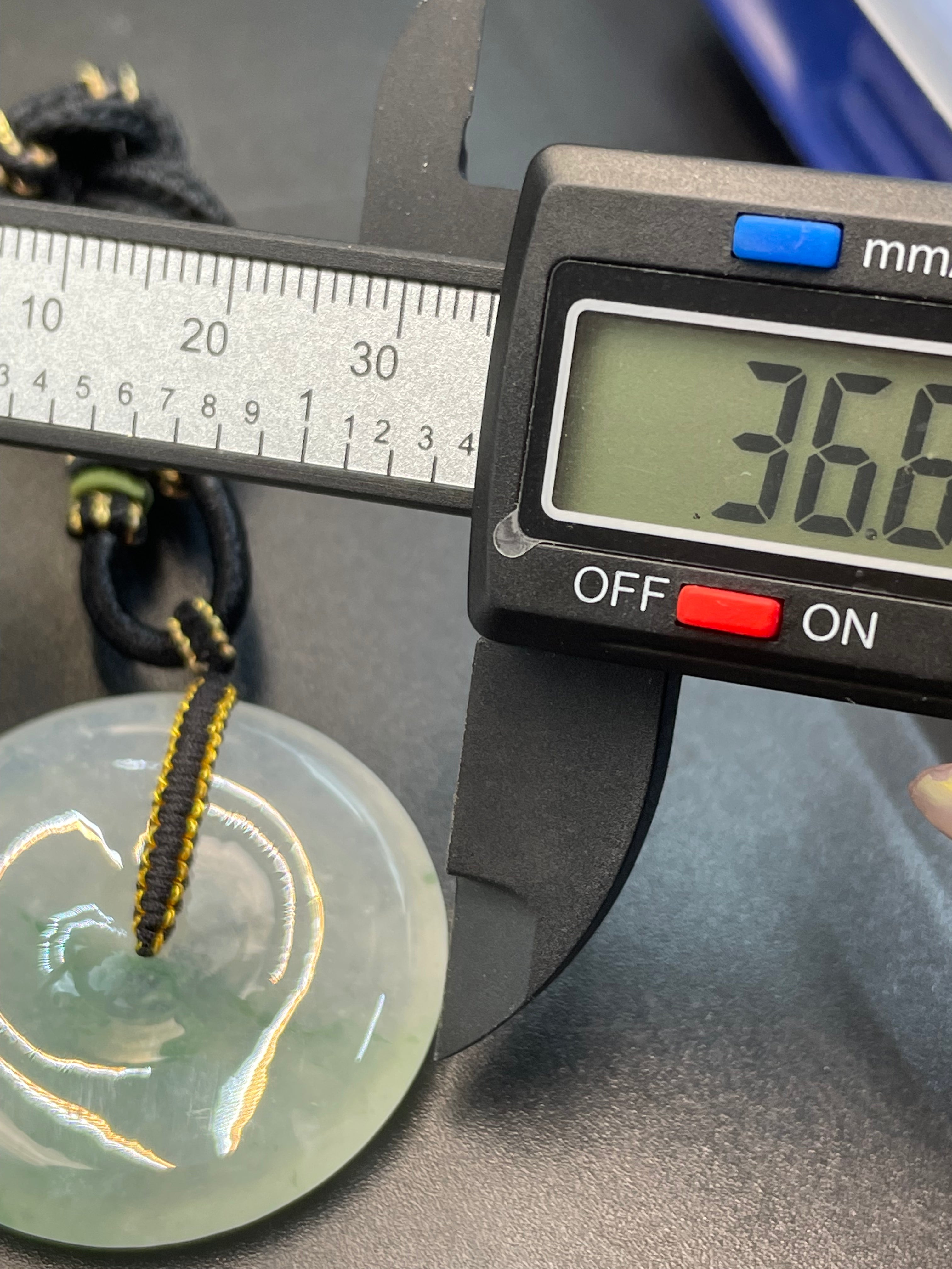 緬甸天然翡翠細糯飄花大平安扣吊墜