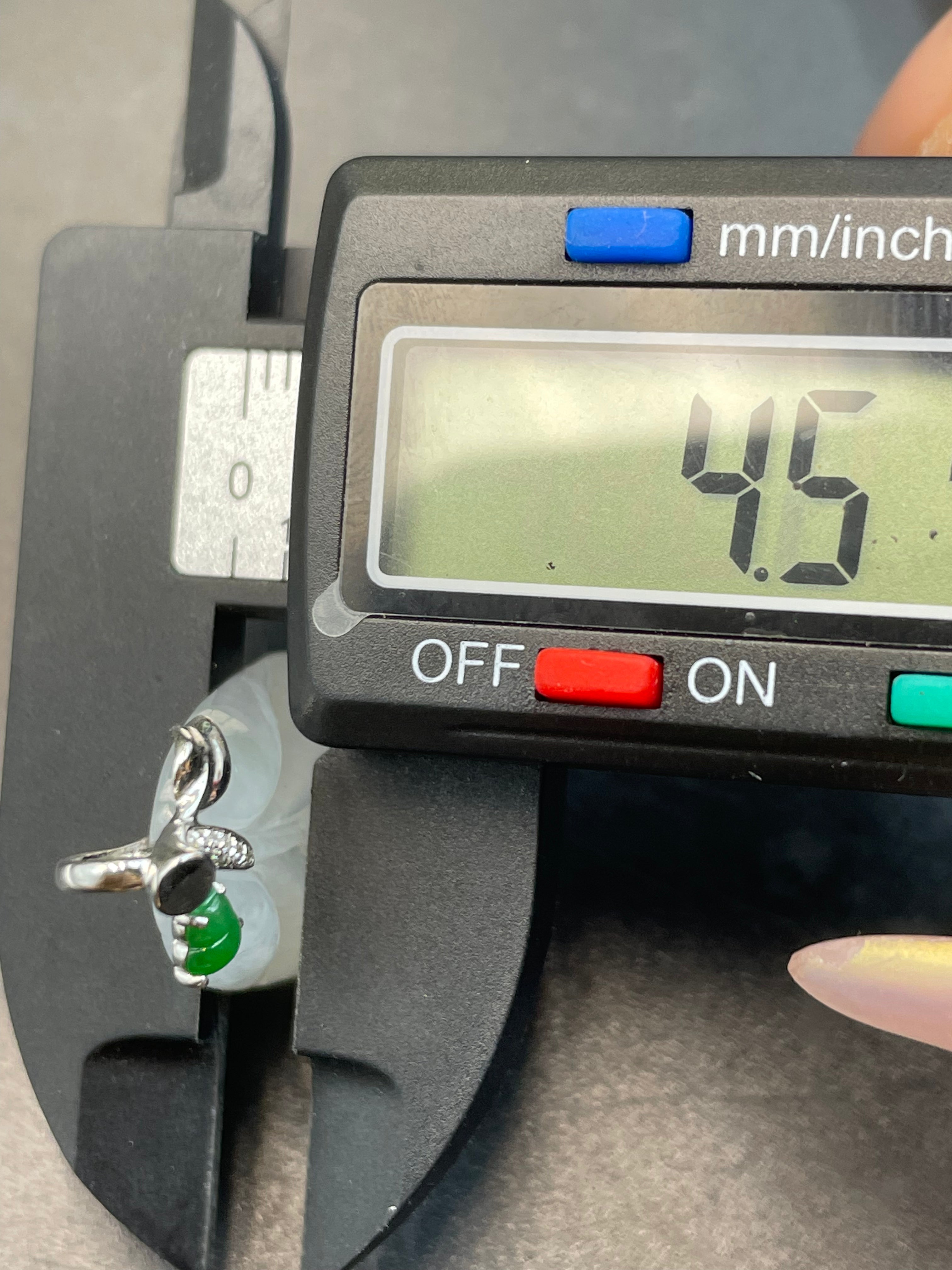 緬甸天然翡翠金枝玉葉吊墜