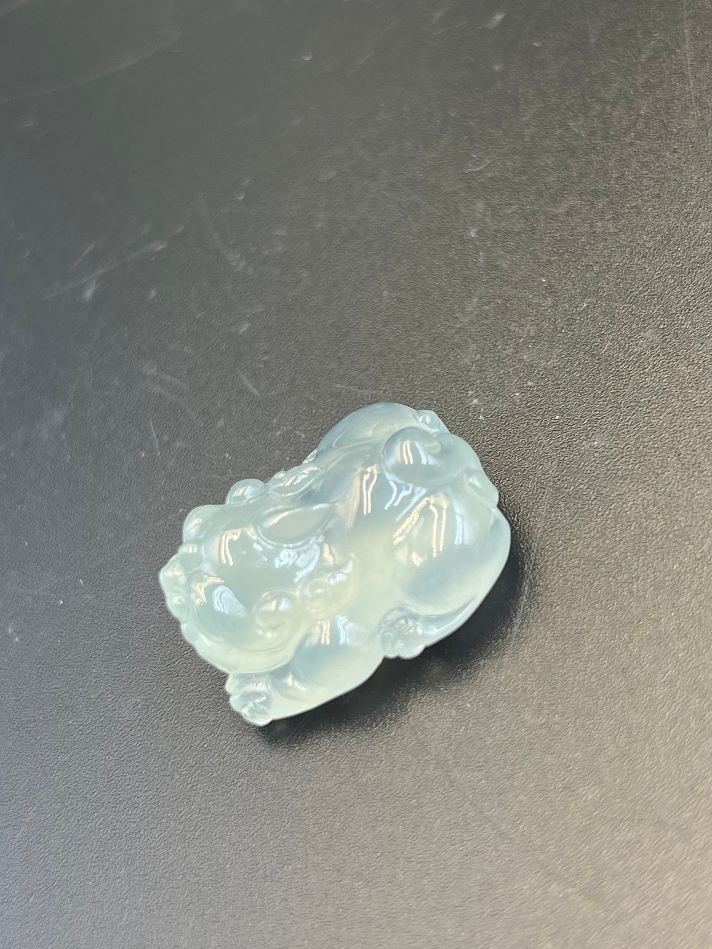 天然緬甸翡翠冰種貔貅吊墜