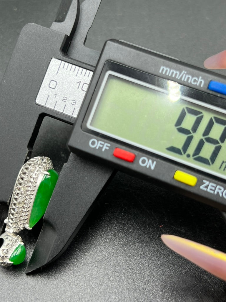 緬甸天然翡翠陽綠水滴吊墜