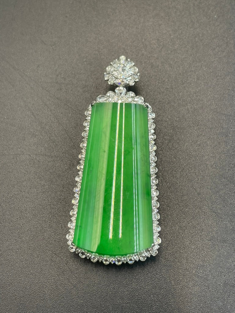 緬甸天然翡翠滿綠陽綠大無事牌吊墜