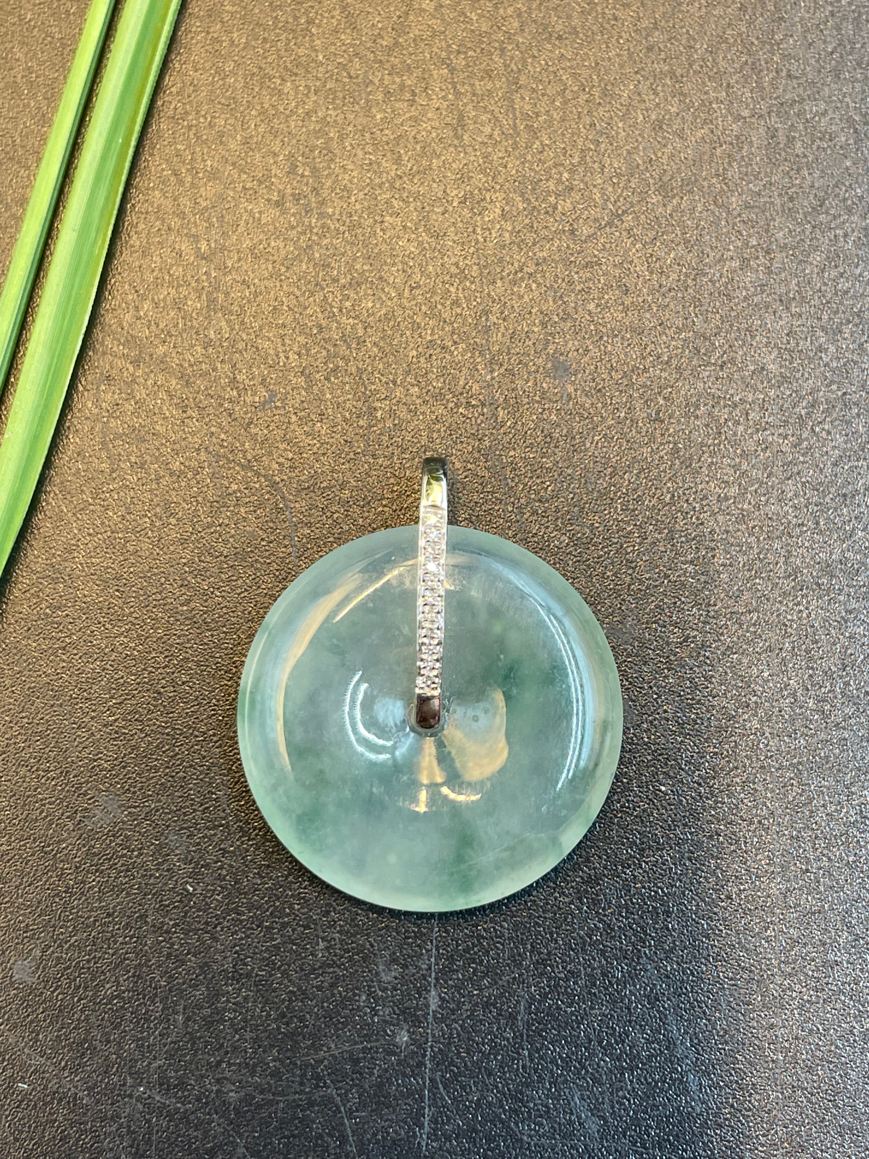 緬甸天然翡翠飄綠平安扣吊墜