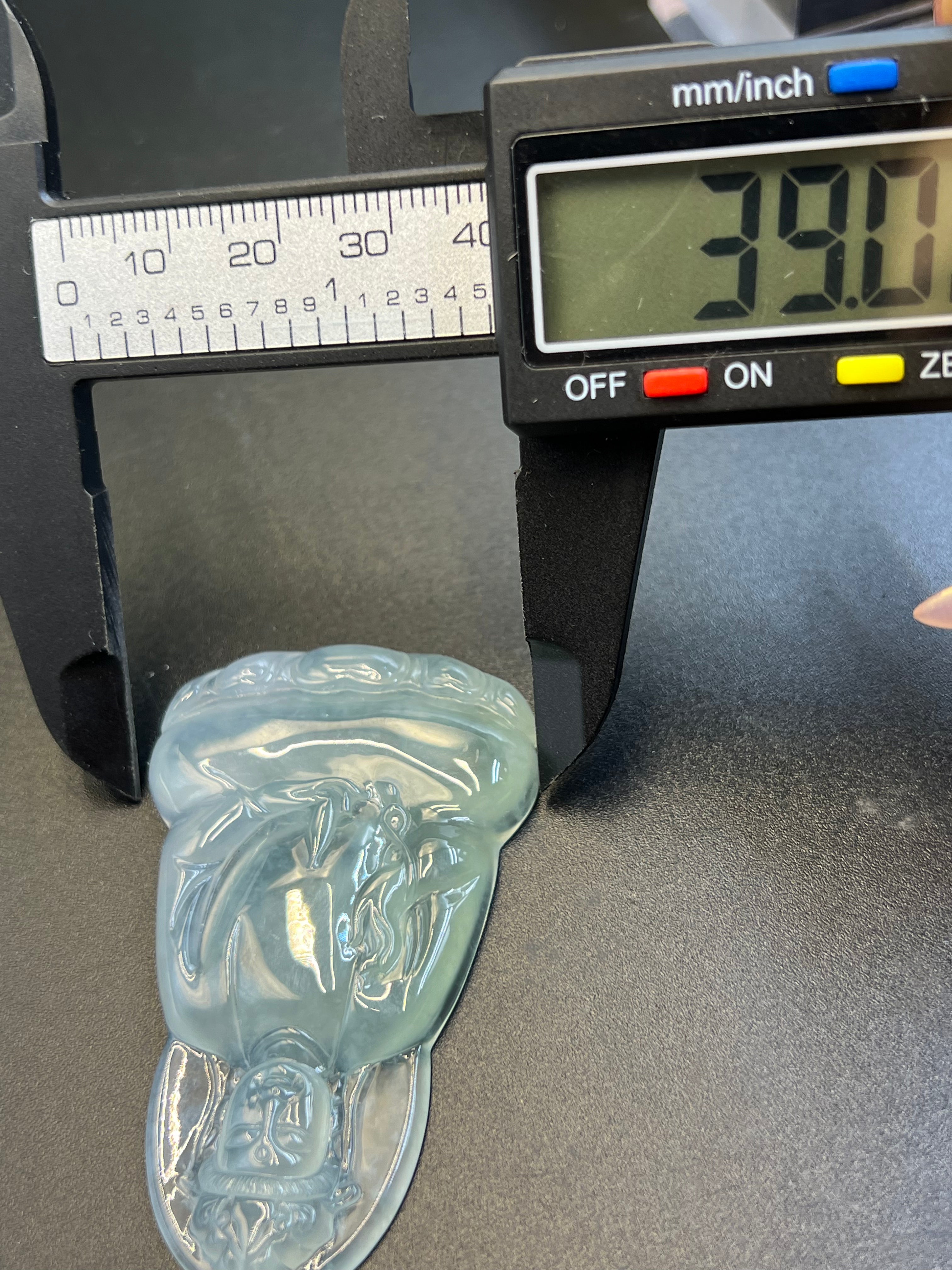 緬甸天然翡翠冰種觀音吊墜