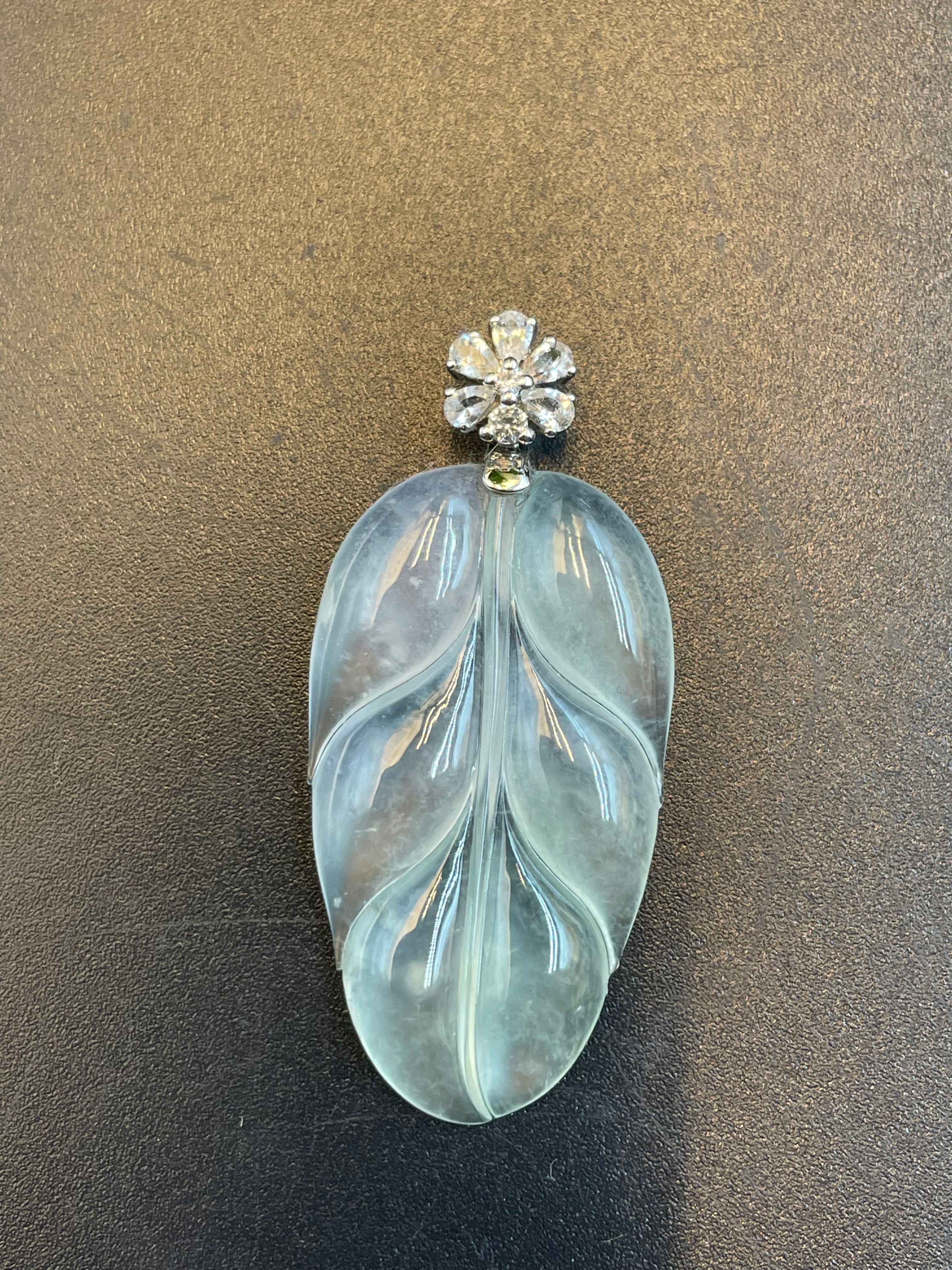 緬甸天然翡翠冰種葉子吊墜