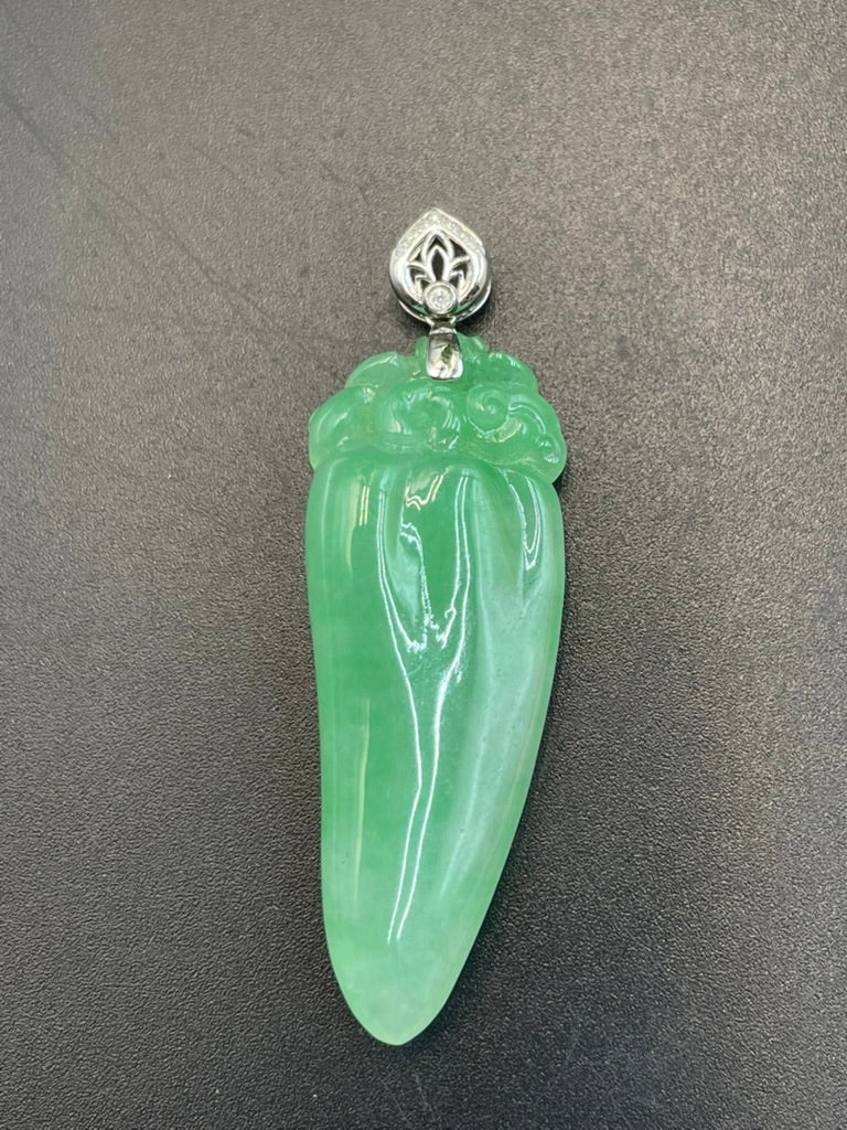 緬甸天然翡翠冰糯種飄綠福瓜吊墜