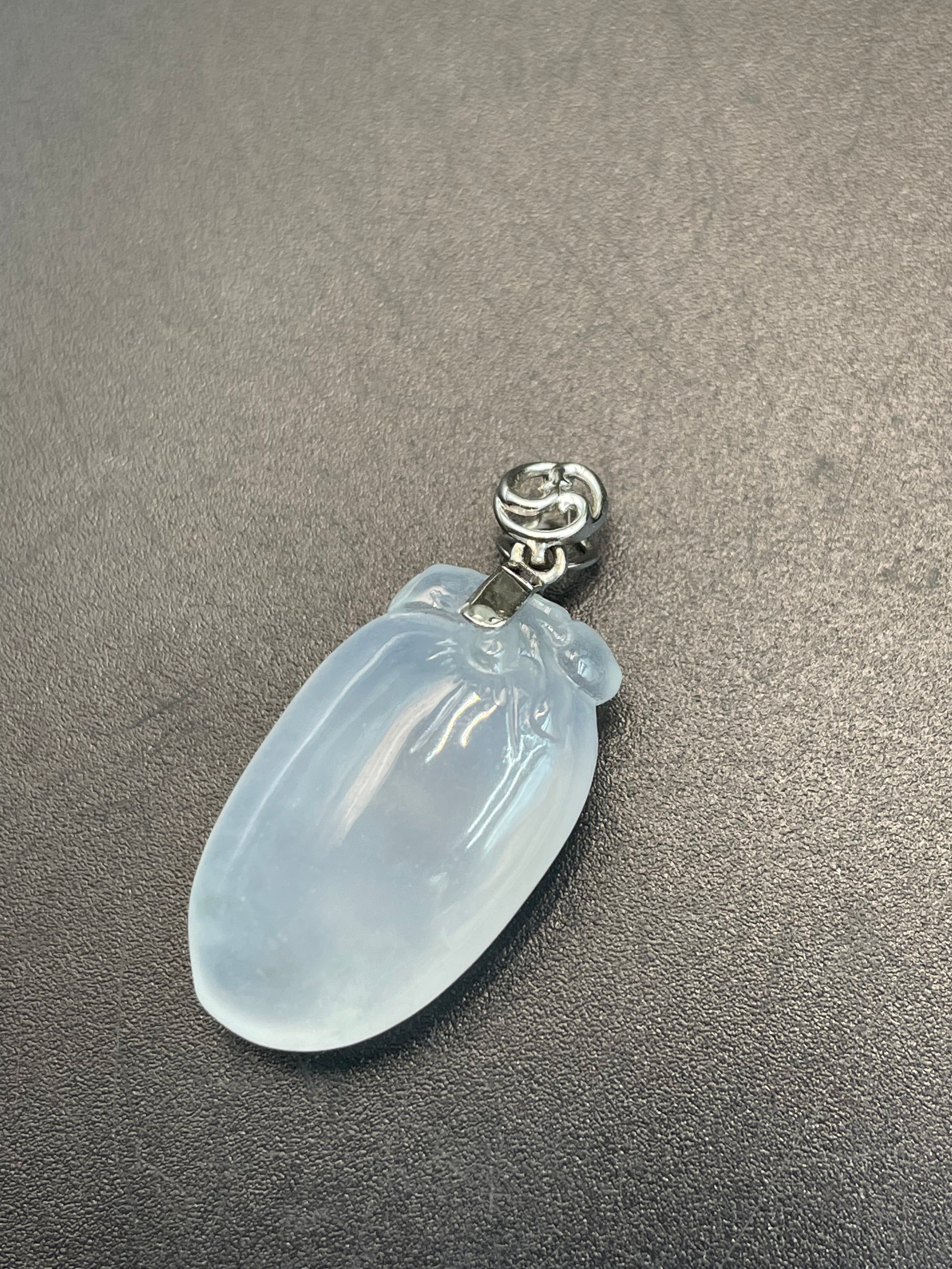 緬甸天然翡翠白冰福瓜吊墜