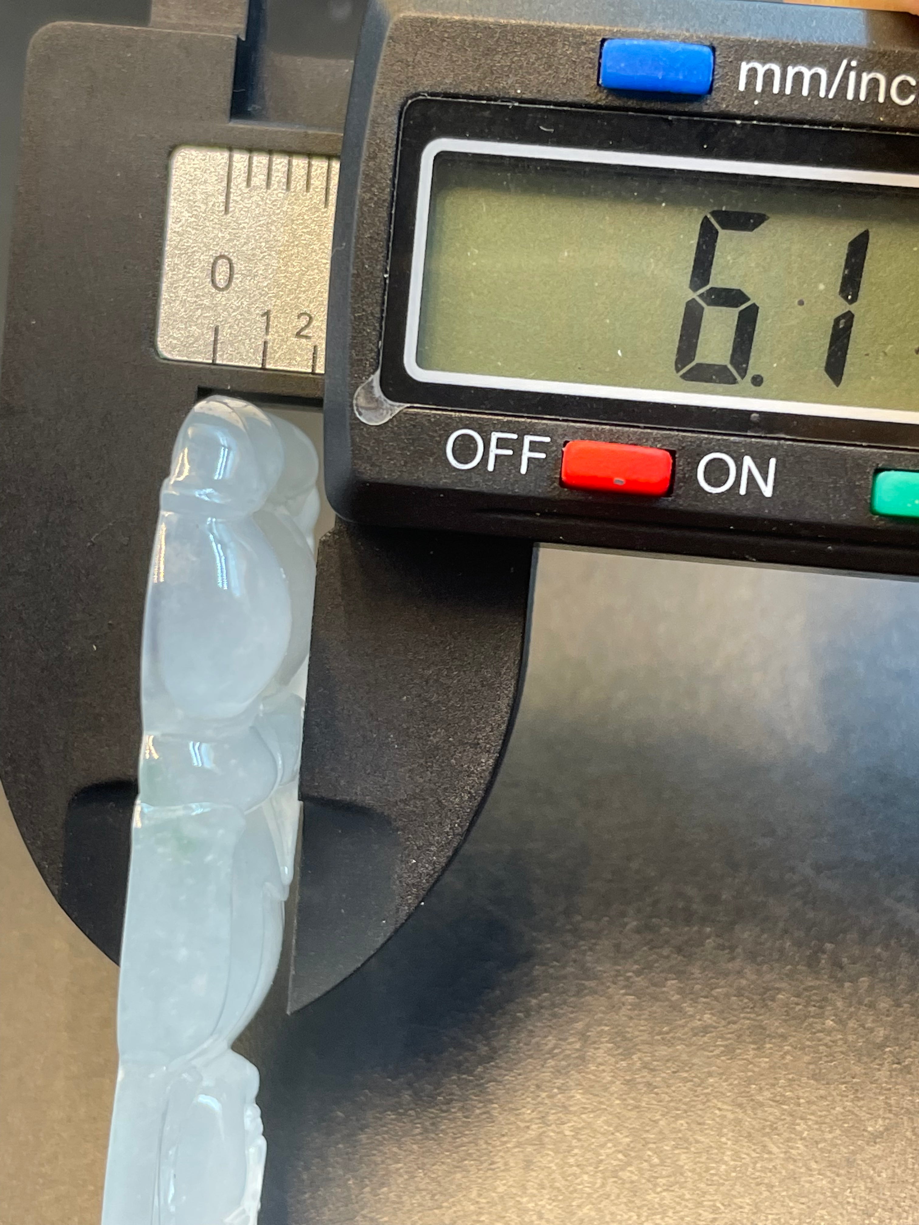 緬甸天然翡翠冰種大觀音吊墜